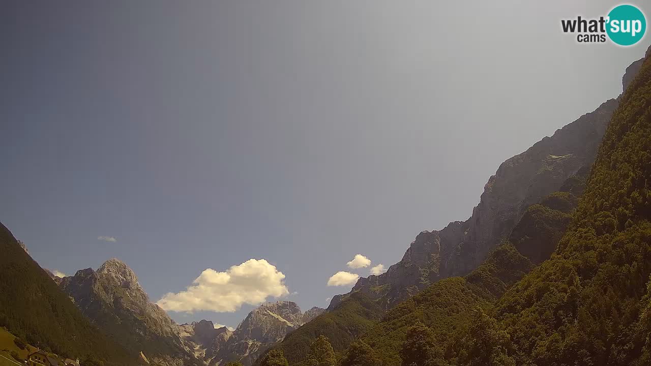 Spletna kamera Smučišče Log pod Mangartom – Bovec