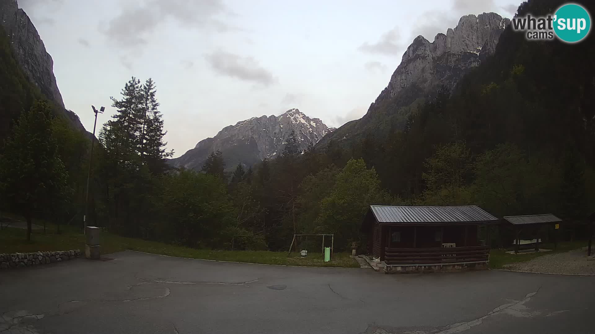 Log pod Mangartom Webcam – Blick auf Jerebica und Rombon – Bovec – Slowenien
