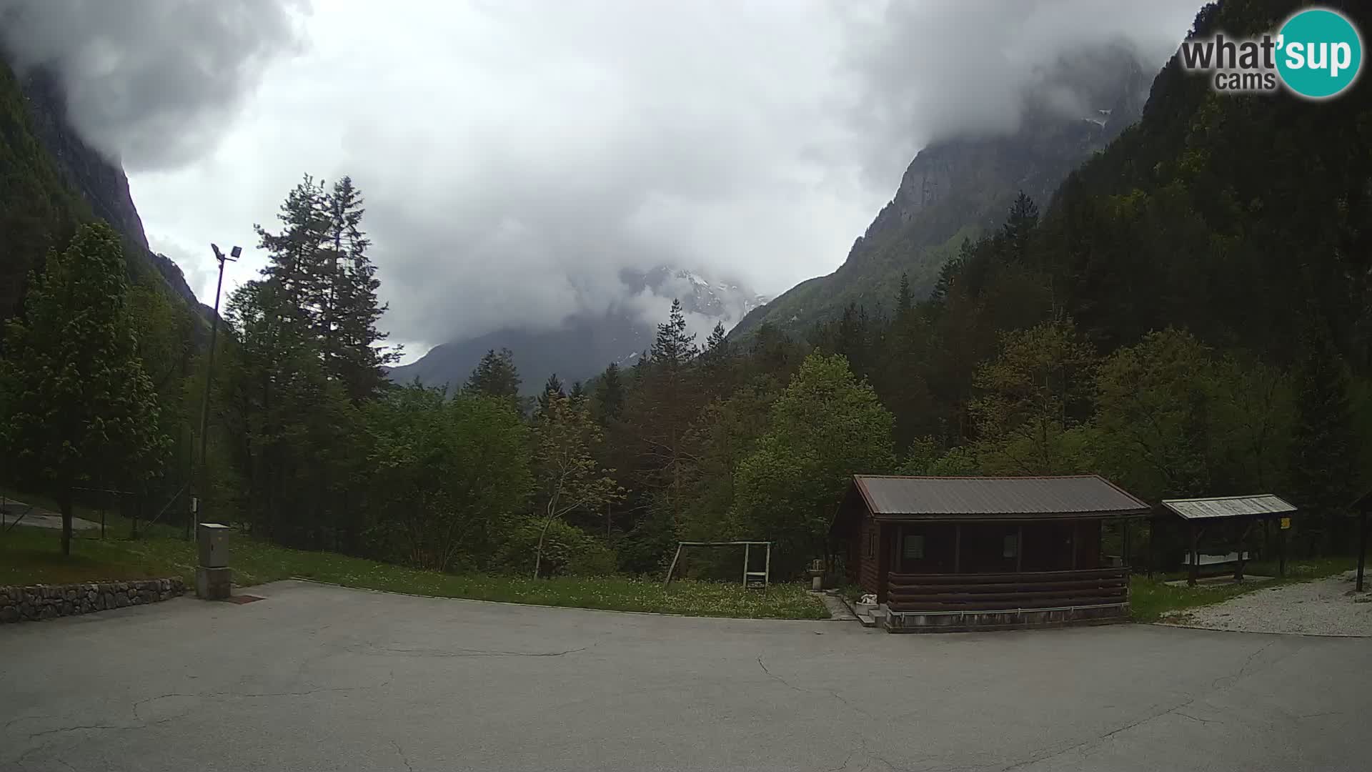 Log pod Mangartom webcam – Vue sur Jerebica et Rombon – Bovec – Slovénie