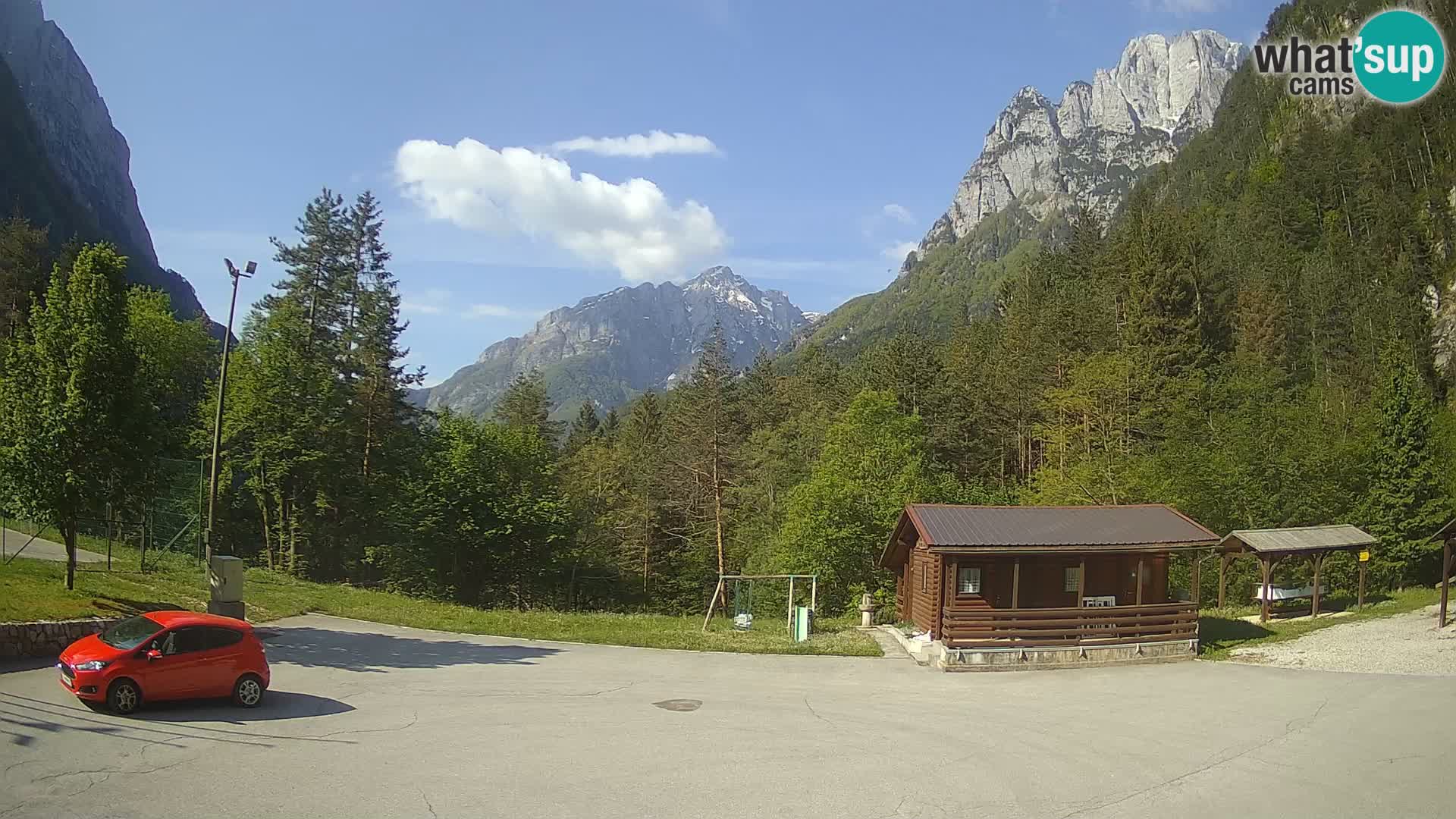 Log pod Mangartom webcam – Vista su Jerebica e Rombon – Bovec – Slovenia