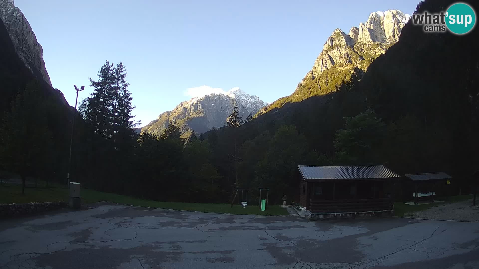 Log pod Mangartom webcam – Vue sur Jerebica et Rombon – Bovec – Slovénie