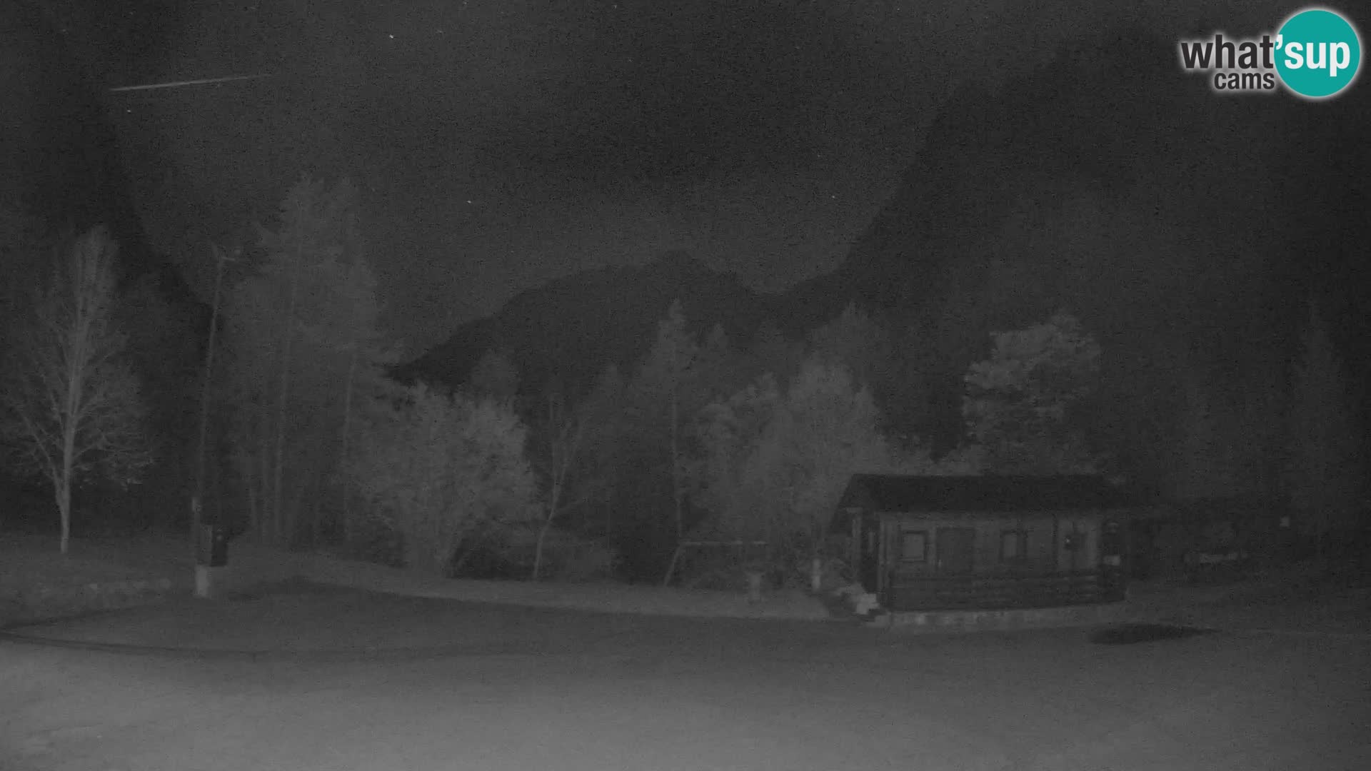 Log pod Mangartom webcam – Vista su Jerebica e Rombon – Bovec – Slovenia