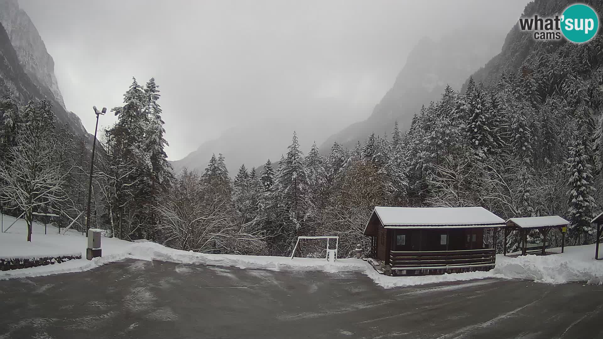 Cámara web Log pod Mangartom – Vista a Jerebica y Rombon – Bovec – Eslovenia