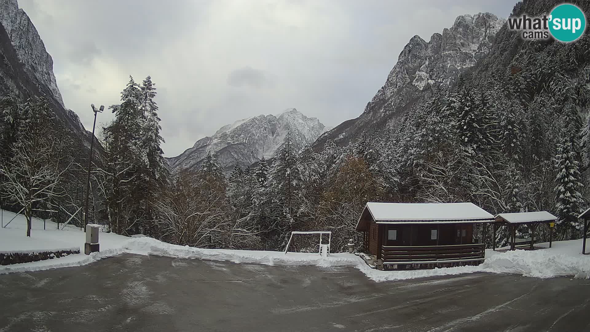 Log pod Mangartom Webcam – Blick auf Jerebica und Rombon – Bovec – Slowenien