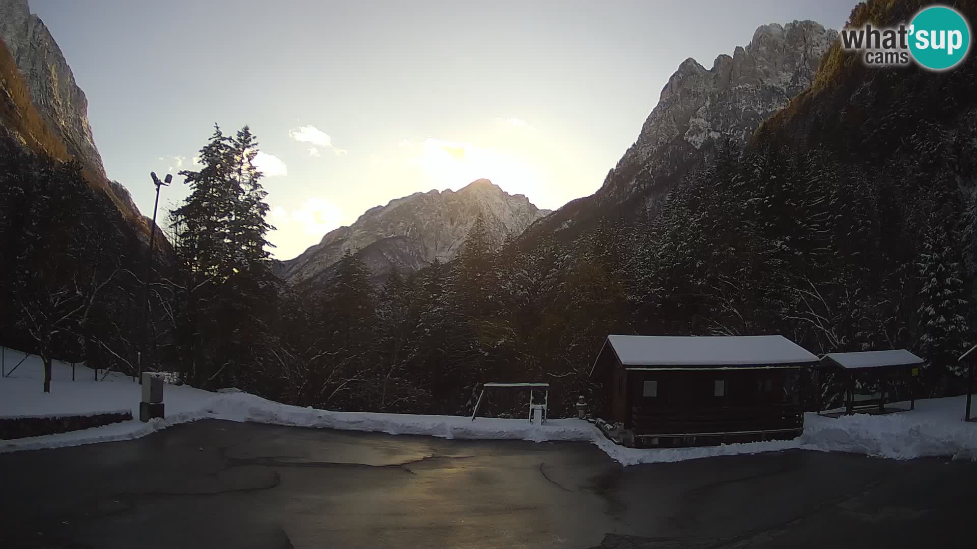 Log pod Mangartom Webcam – Blick auf Jerebica und Rombon – Bovec – Slowenien