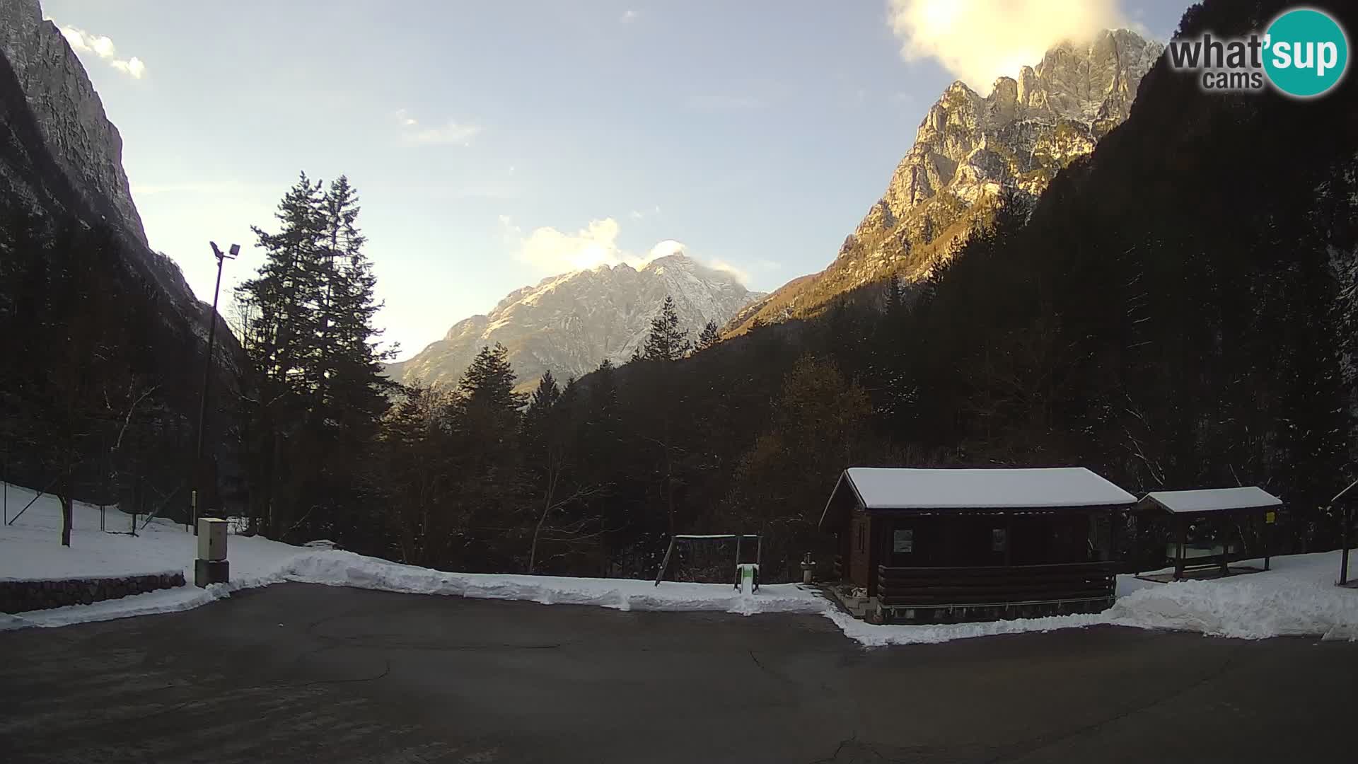 Log pod Mangartom Webcam – Blick auf Jerebica und Rombon – Bovec – Slowenien