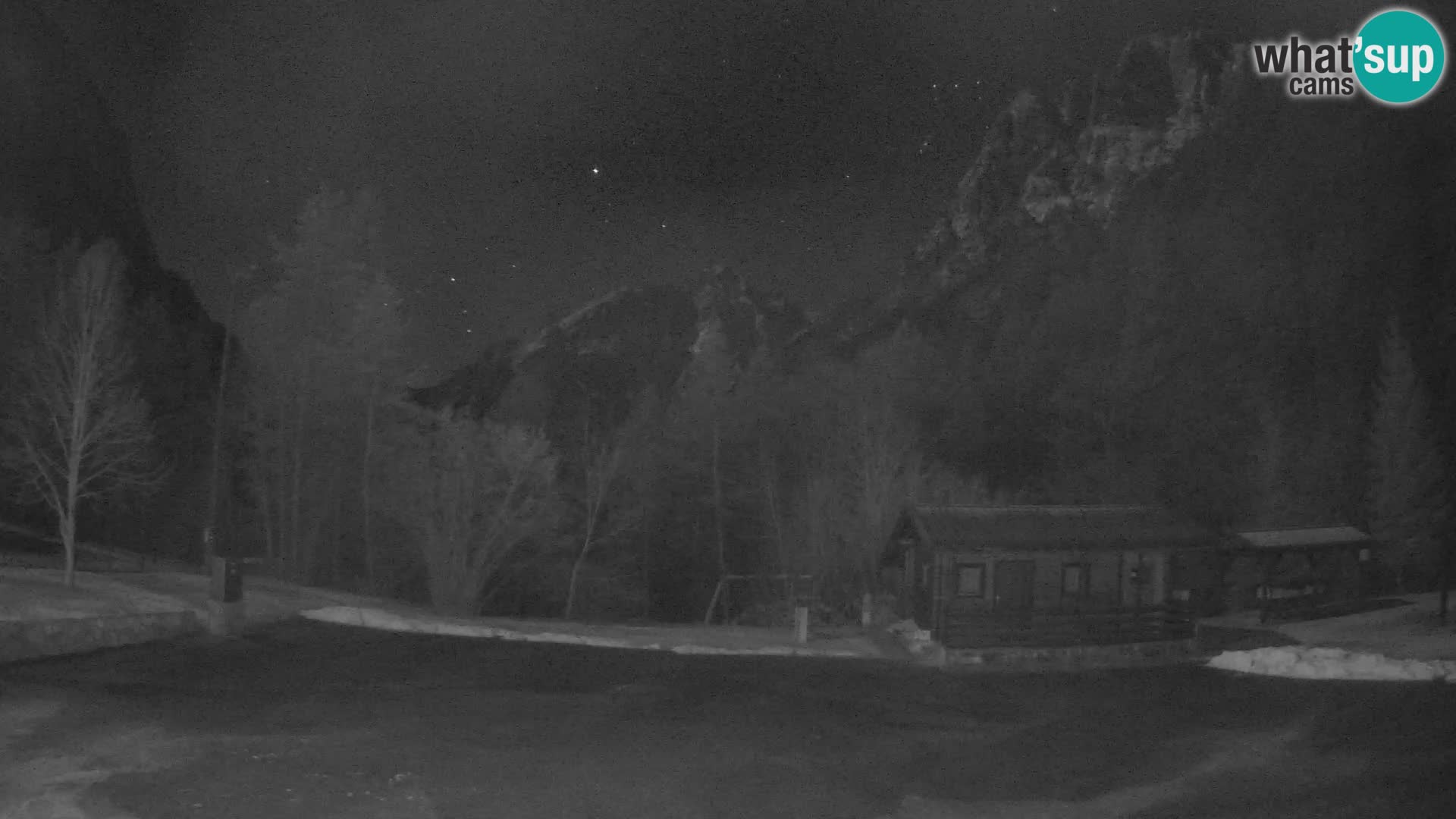 Log pod Mangartom webcam – Vista su Jerebica e Rombon – Bovec – Slovenia