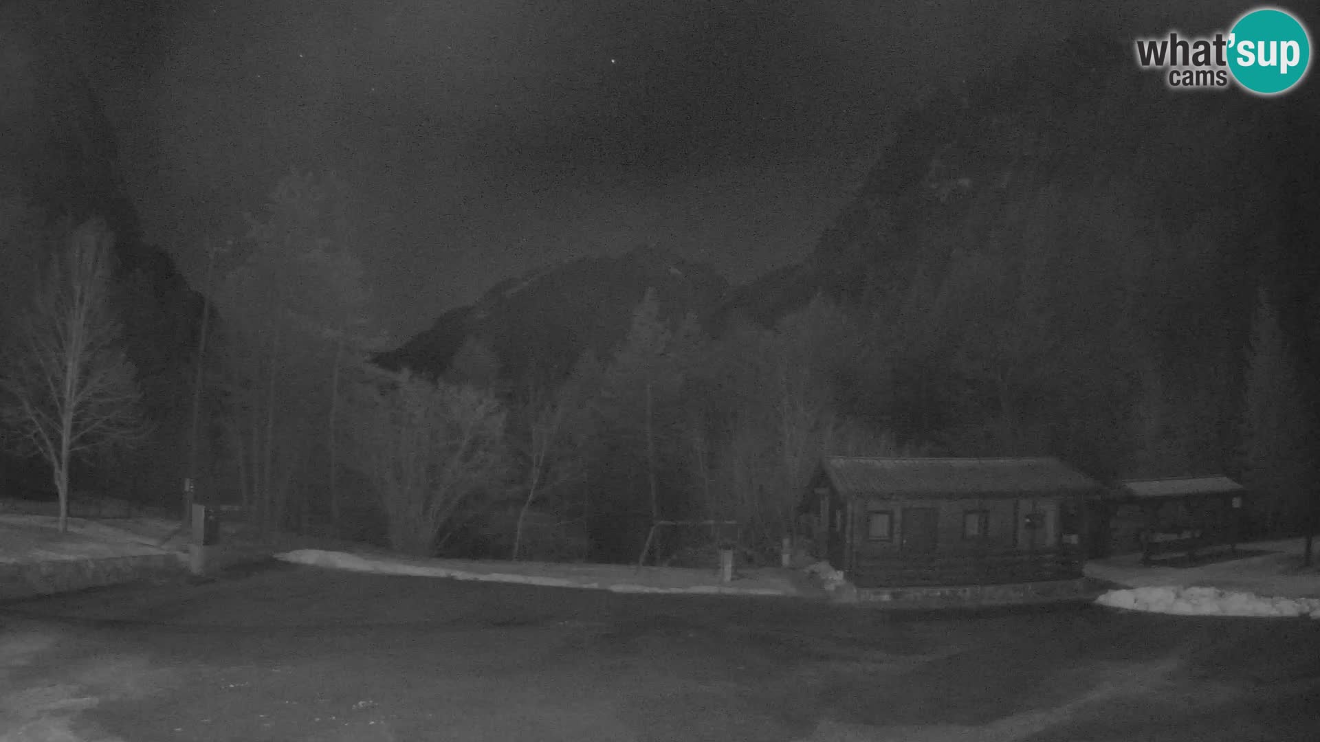 Log pod Mangartom webcam – Vista su Jerebica e Rombon – Bovec – Slovenia