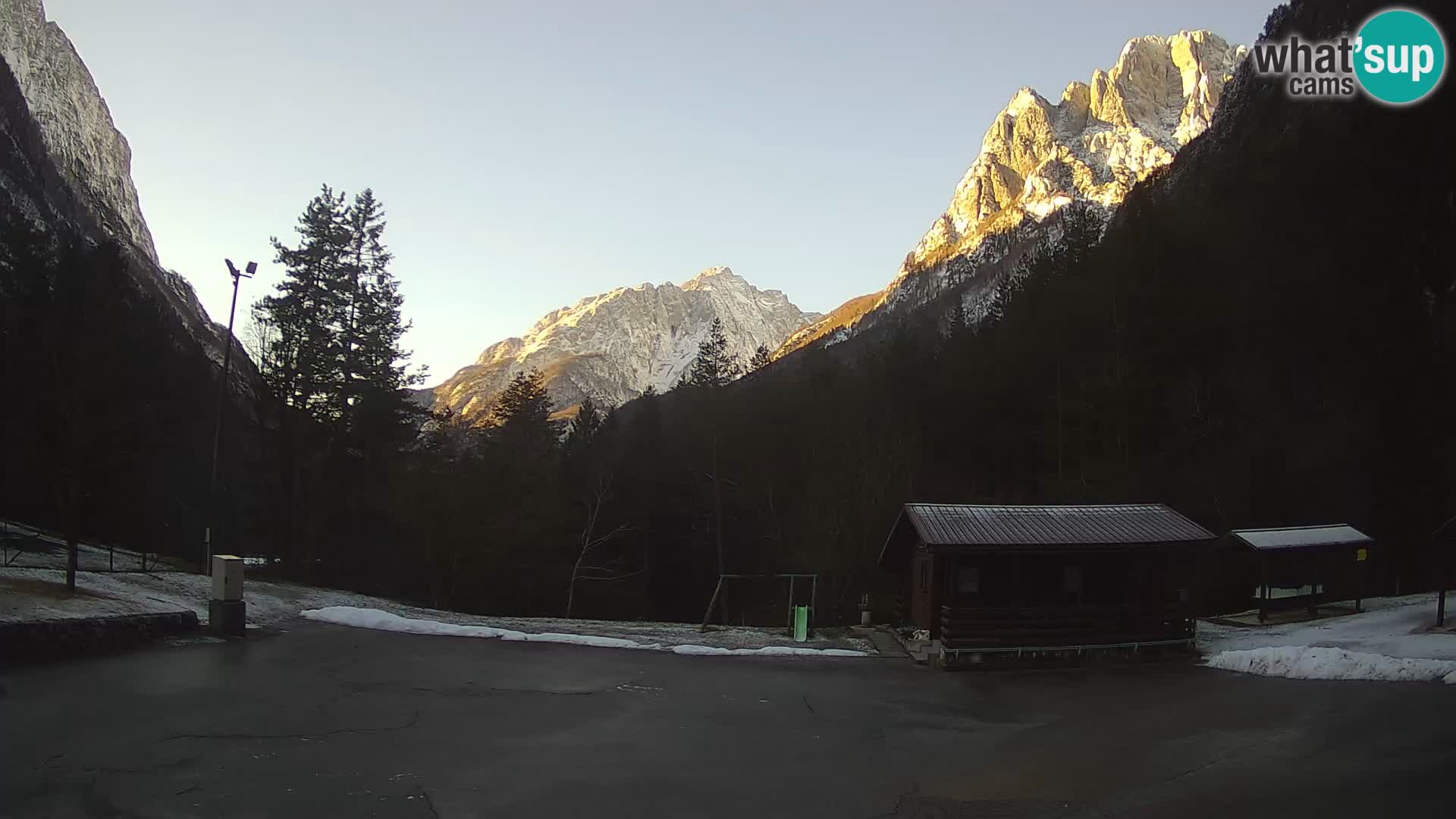 Log pod Mangartom webcam – View to Jerebica and Rombon – Bovec – Slovenia