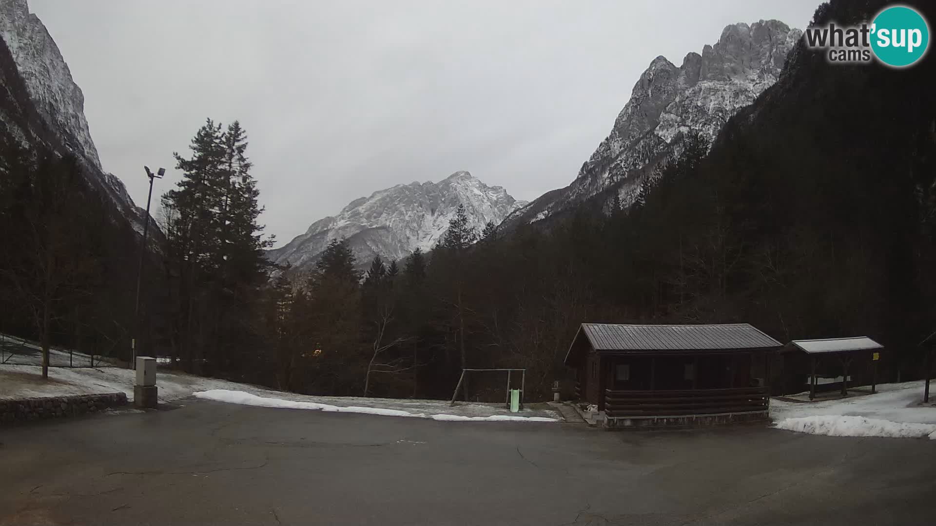 Log pod Mangartom Webcam – Blick auf Jerebica und Rombon – Bovec – Slowenien