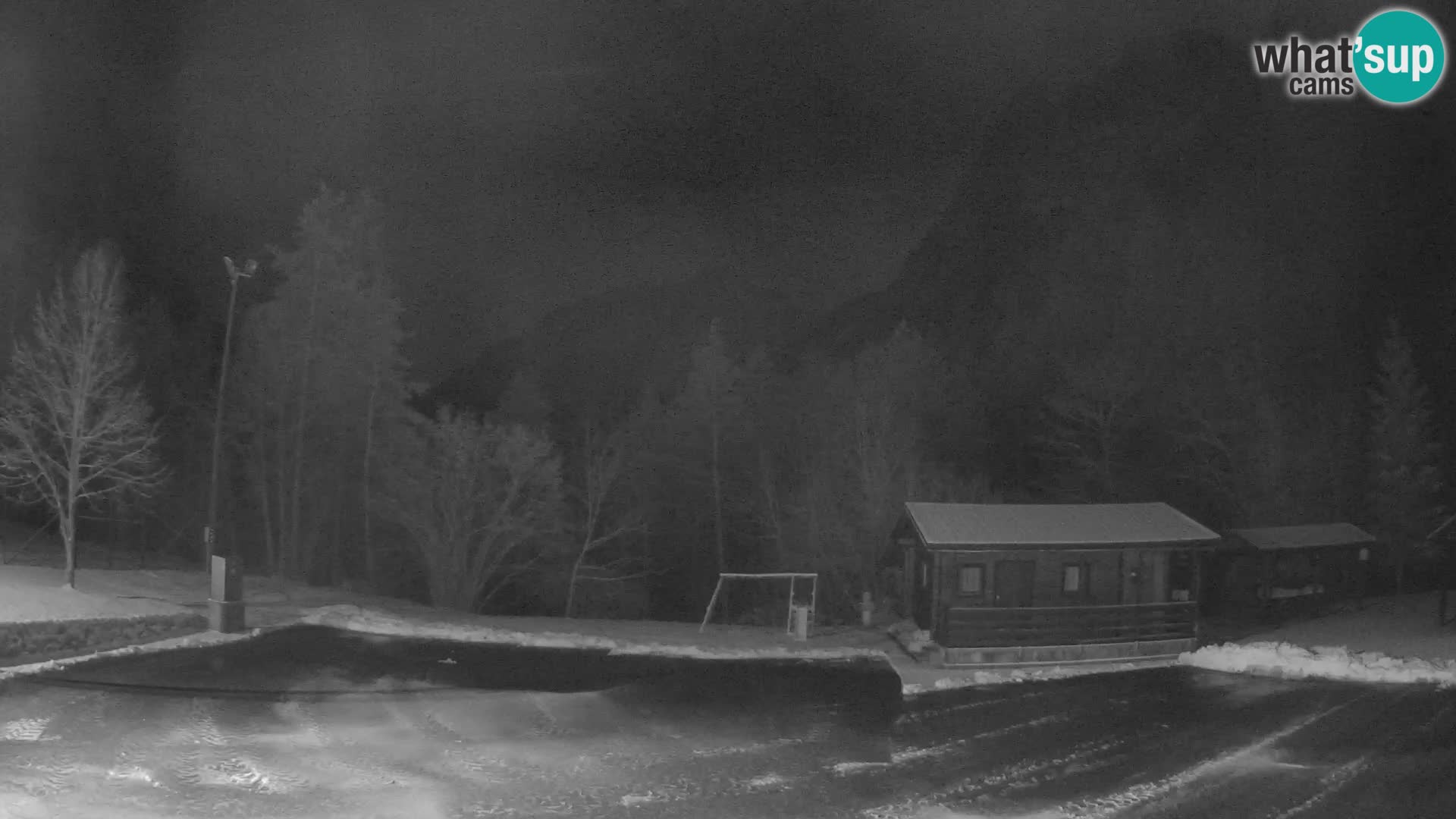 Log pod Mangartom webcam – Vista su Jerebica e Rombon – Bovec – Slovenia