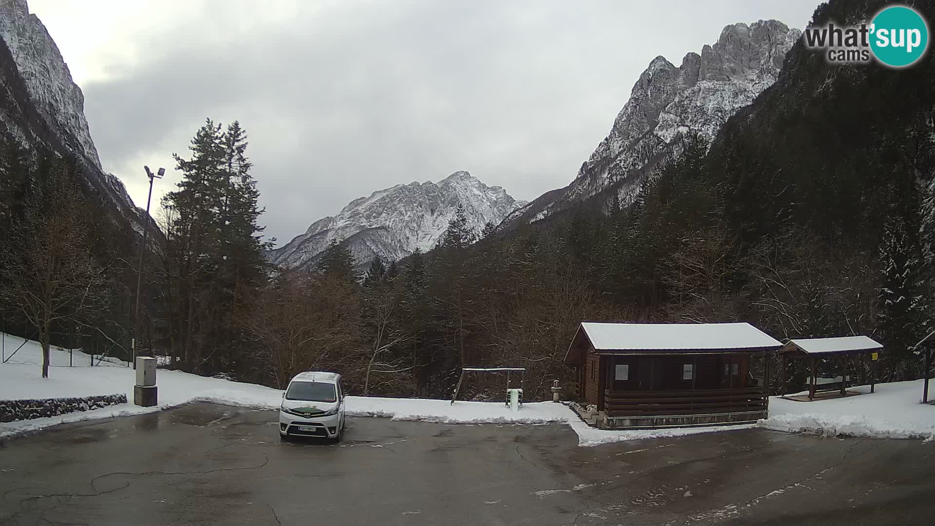 Log pod Mangartom Webcam – Blick auf Jerebica und Rombon – Bovec – Slowenien