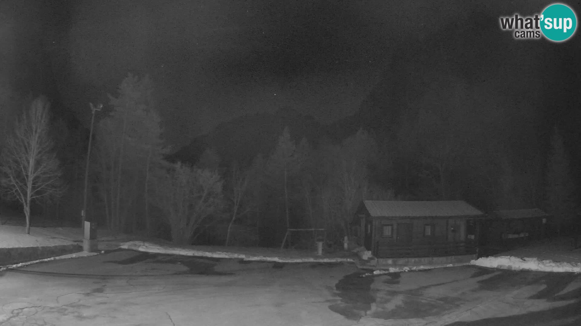 Log pod Mangartom webcam – Vista su Jerebica e Rombon – Bovec – Slovenia