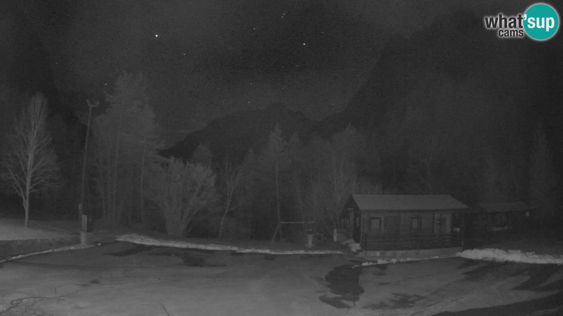 Log pod Mangartom webcam – Vista su Jerebica e Rombon – Bovec – Slovenia