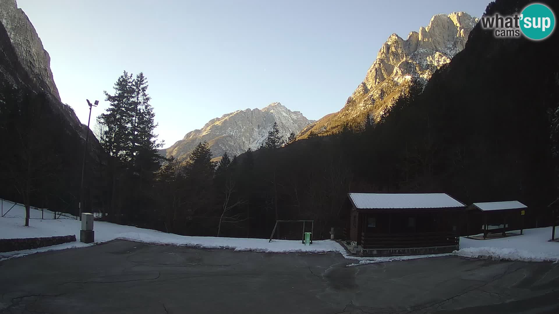 Log pod Mangartom webcam – View to Jerebica and Rombon – Bovec – Slovenia