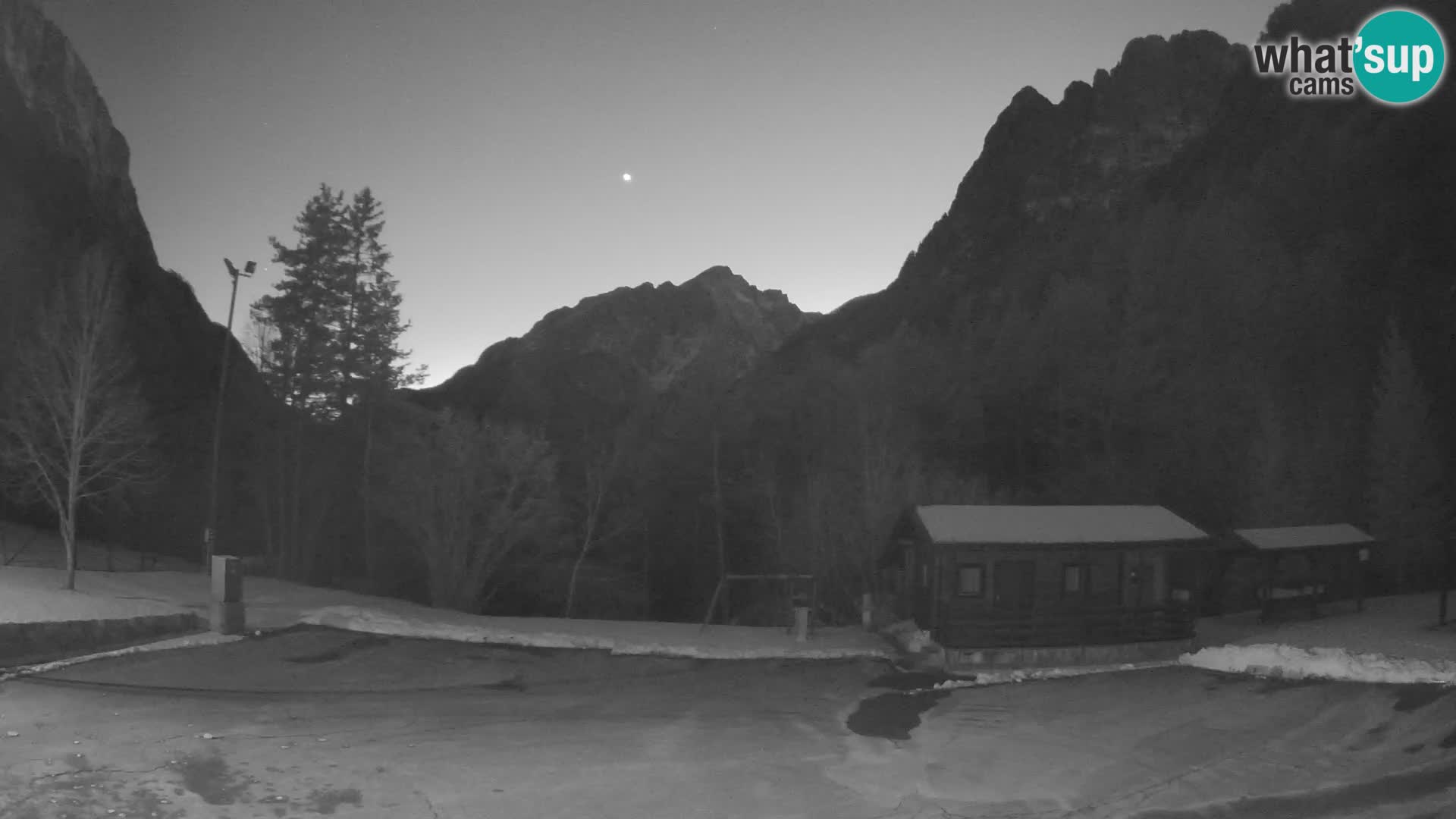 Log pod Mangartom webcam – View to Jerebica and Rombon – Bovec – Slovenia