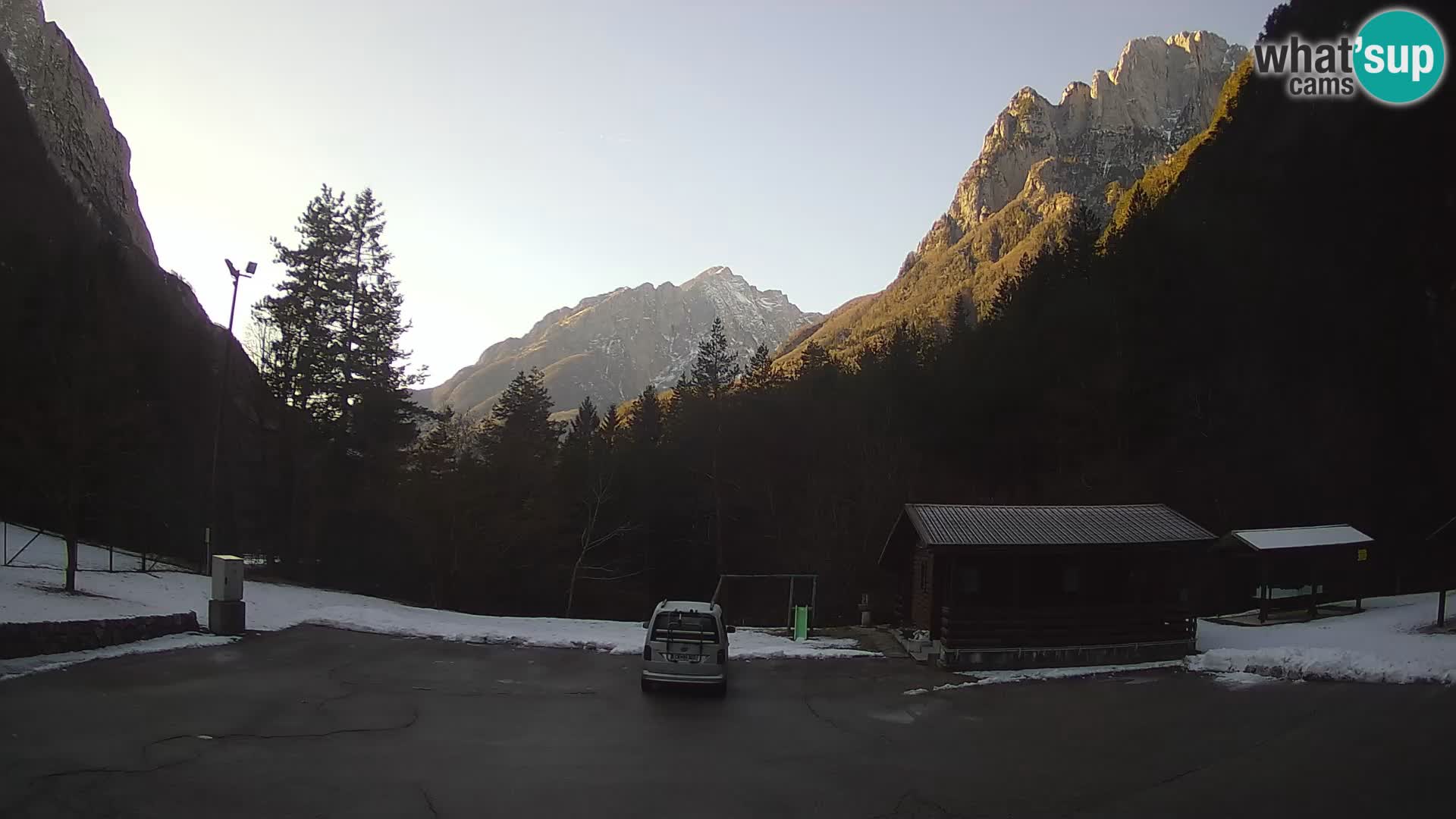 Log pod Mangartom webcam – Vue sur Jerebica et Rombon – Bovec – Slovénie