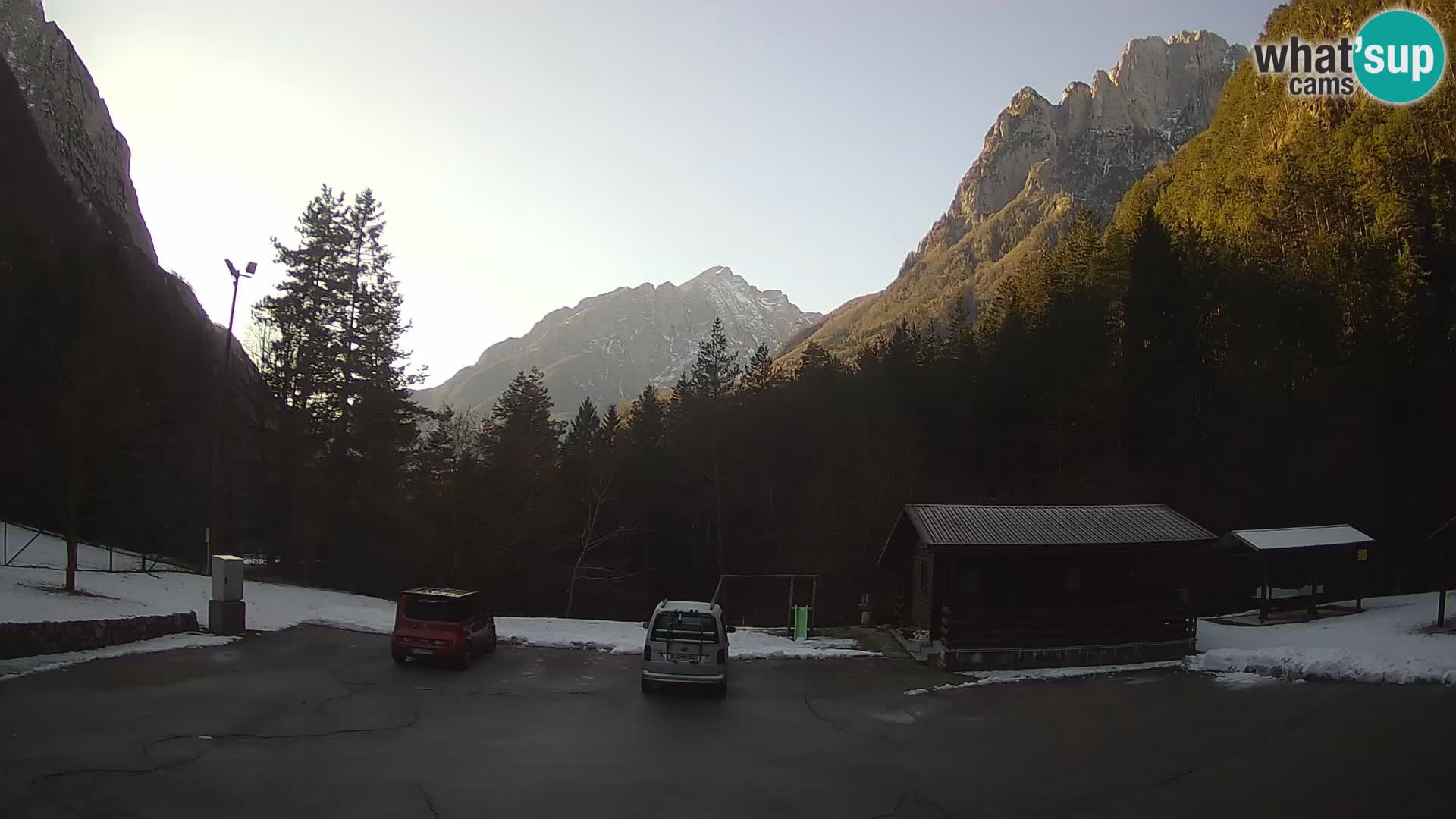 Log pod Mangartom Webcam – Blick auf Jerebica und Rombon – Bovec – Slowenien