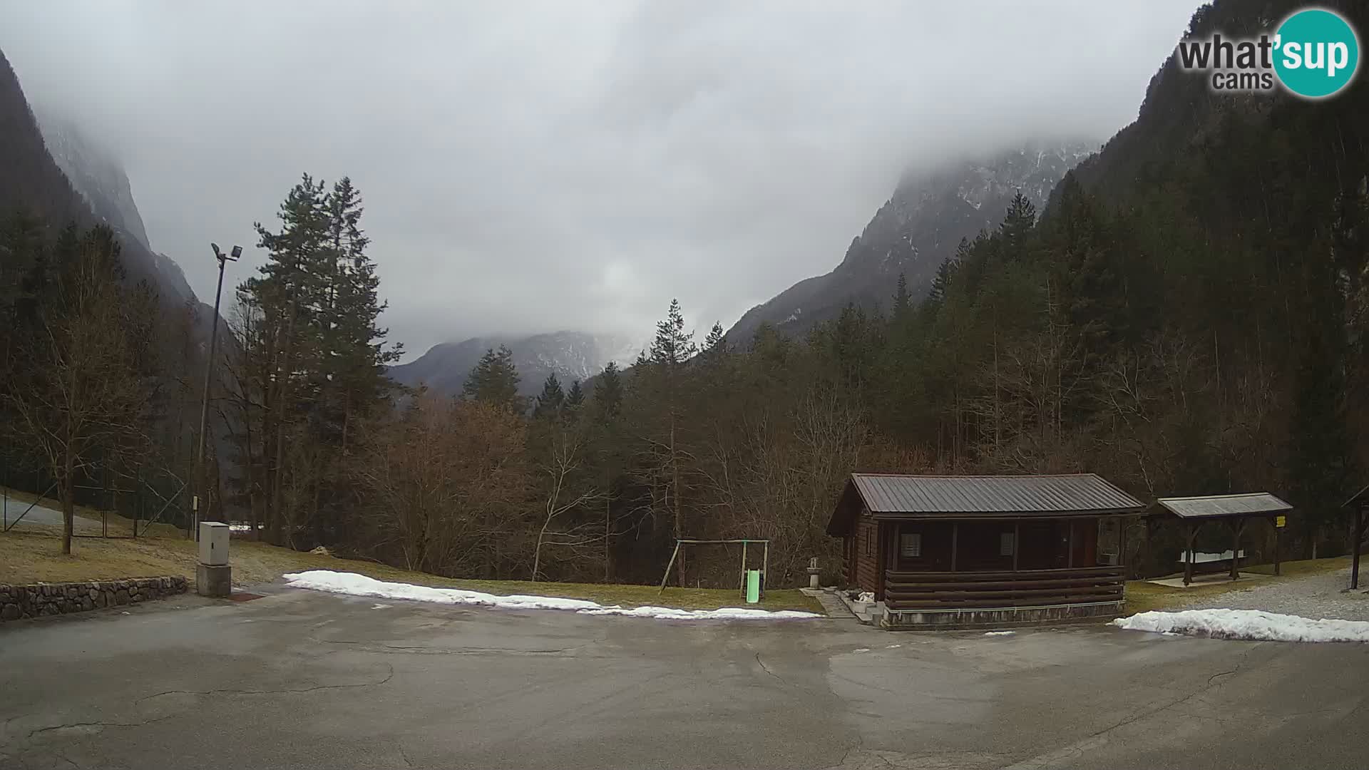 Log pod Mangartom webcam – Vue sur Jerebica et Rombon – Bovec – Slovénie