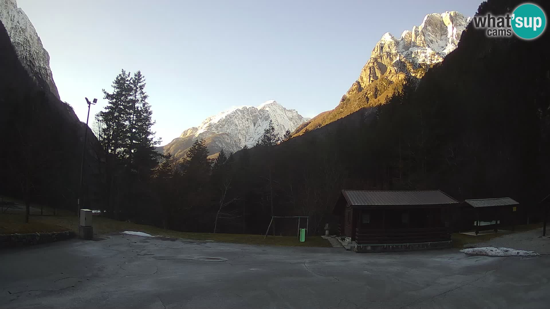 Log pod Mangartom webcam – View to Jerebica and Rombon – Bovec – Slovenia