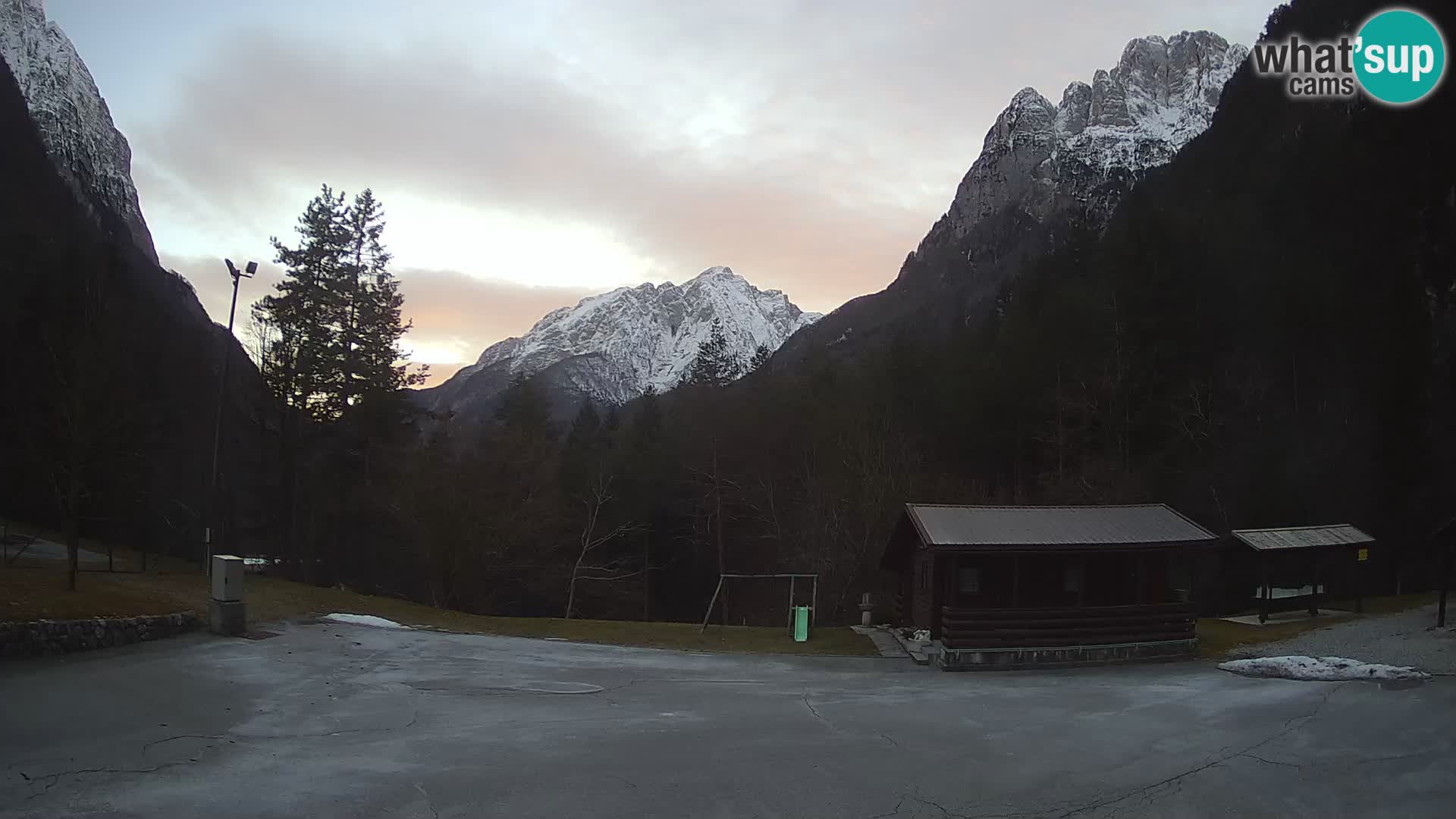 Log pod Mangartom webcam – View to Jerebica and Rombon – Bovec – Slovenia