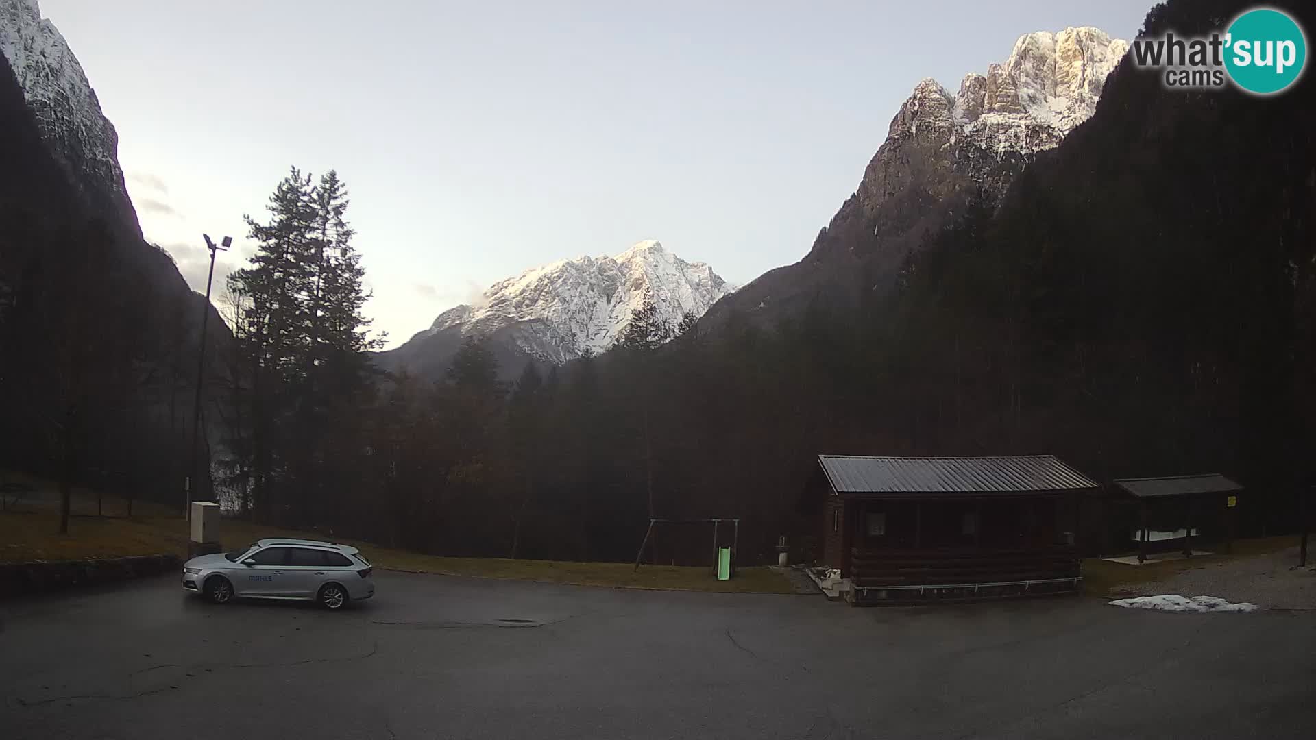 Log pod Mangartom webcam – View to Jerebica and Rombon – Bovec – Slovenia