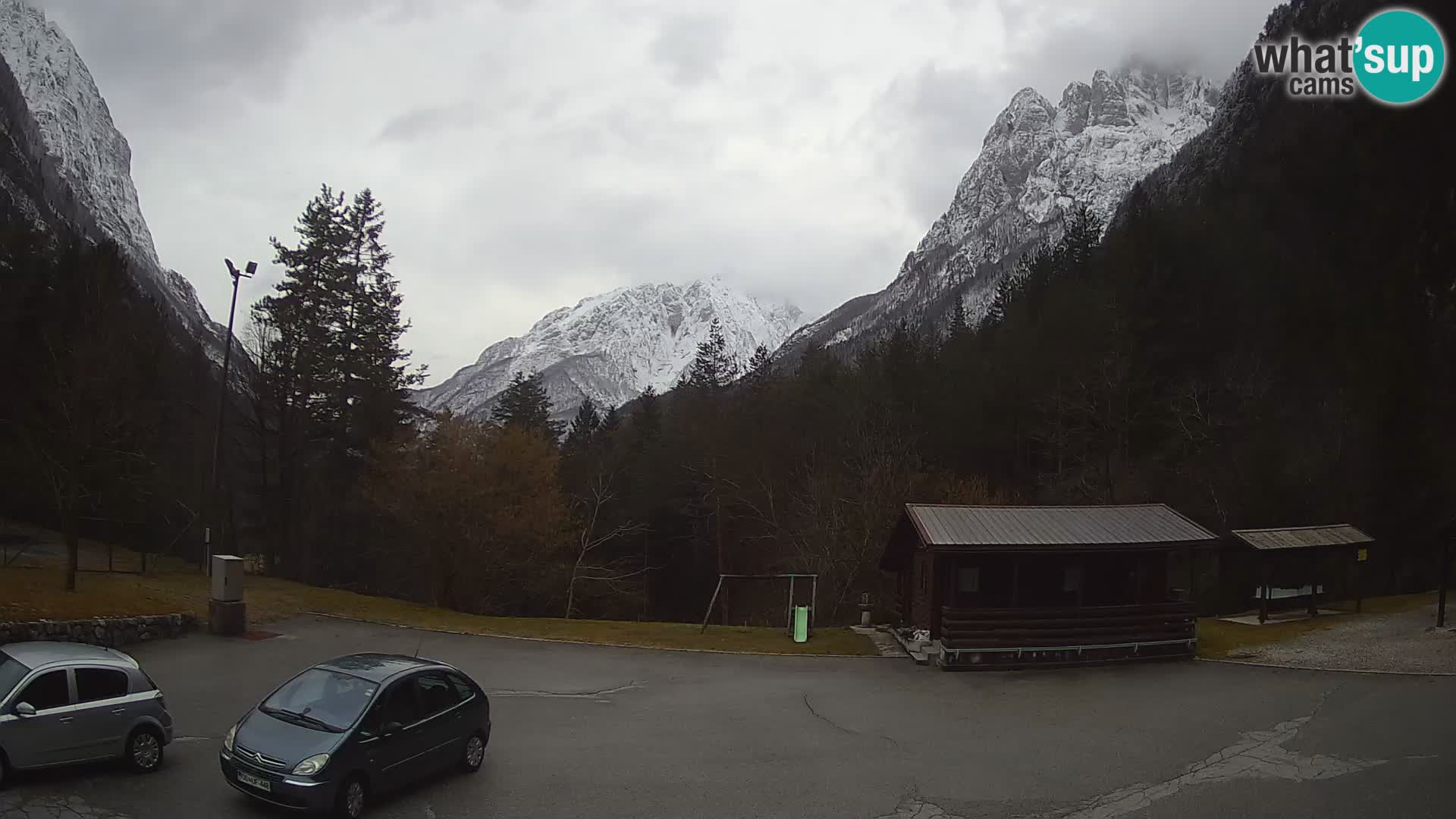 Log pod Mangartom webcam – Vue sur Jerebica et Rombon – Bovec – Slovénie