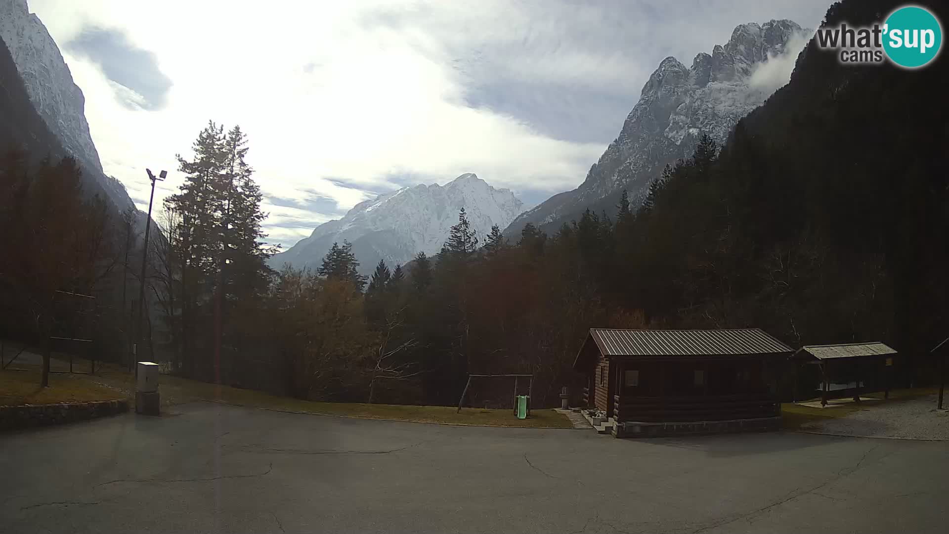 Log pod Mangartom Webcam – Blick auf Jerebica und Rombon – Bovec – Slowenien