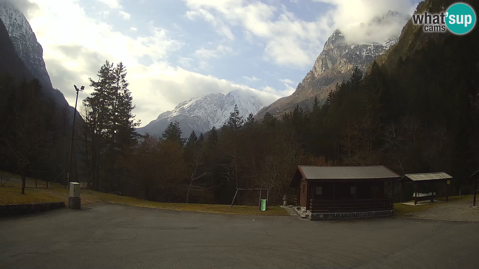 Log pod Mangartom Webcam – Blick auf Jerebica und Rombon – Bovec – Slowenien