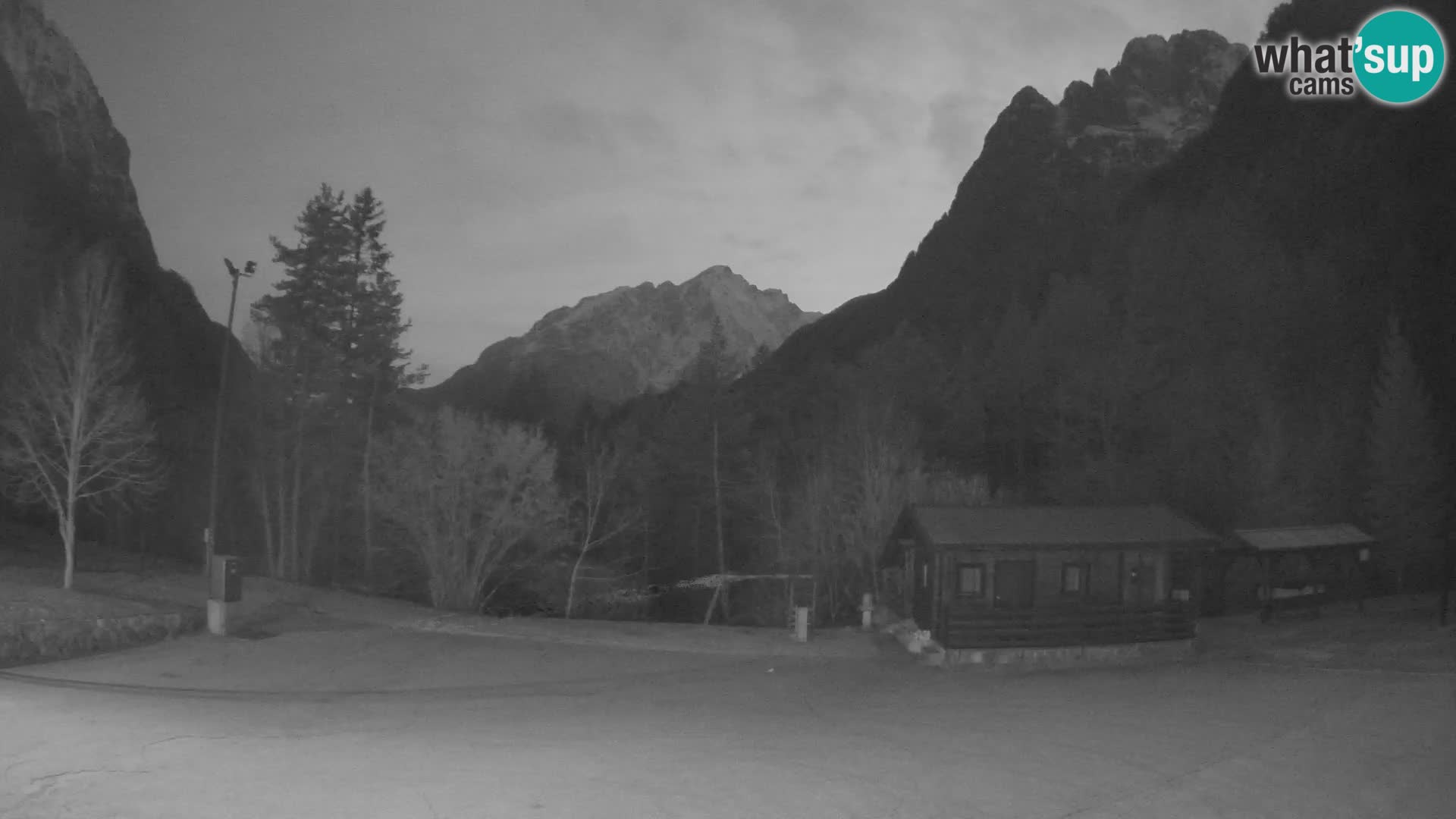 Log pod Mangartom Webcam – Blick auf Jerebica und Rombon – Bovec – Slowenien