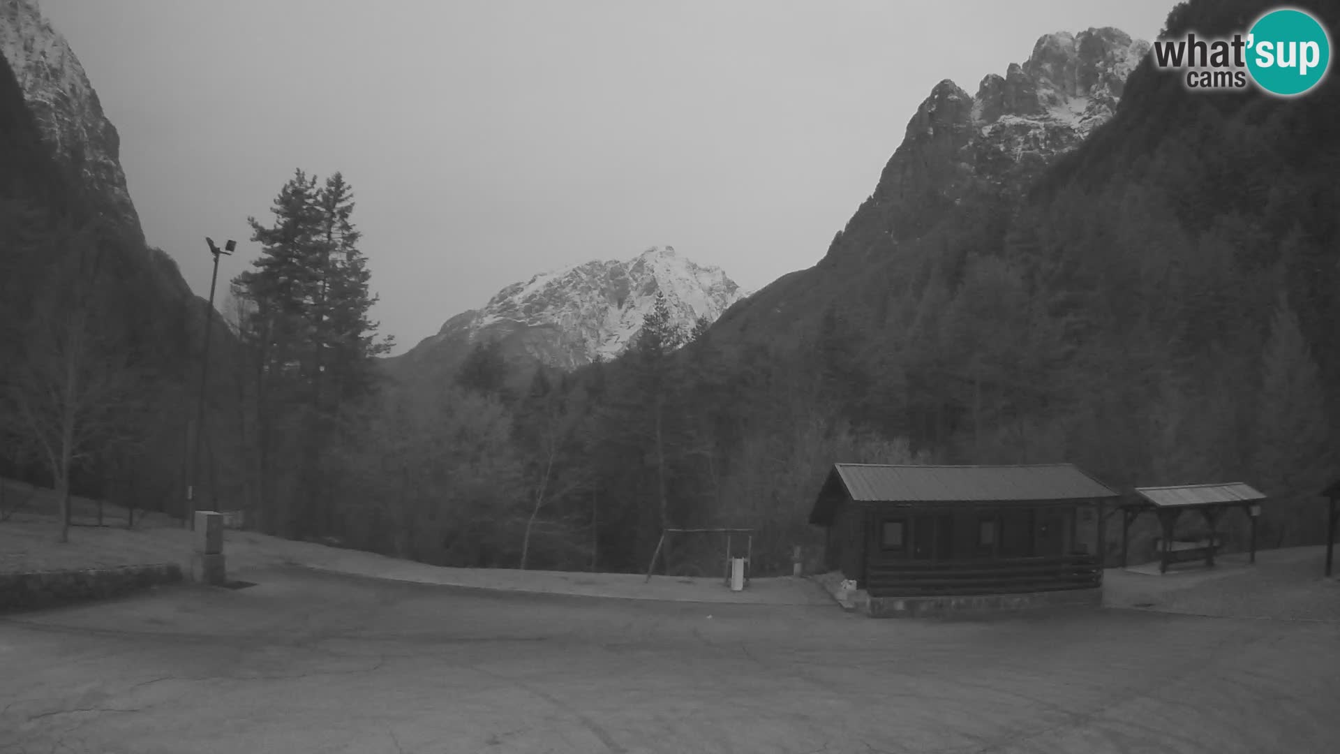 Log pod Mangartom Webcam – Blick auf Jerebica und Rombon – Bovec – Slowenien