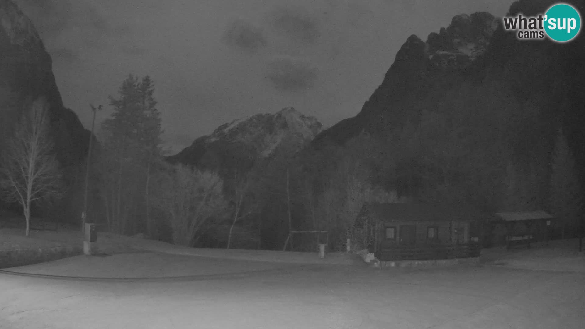 Log pod Mangartom webcam – Vue sur Jerebica et Rombon – Bovec – Slovénie