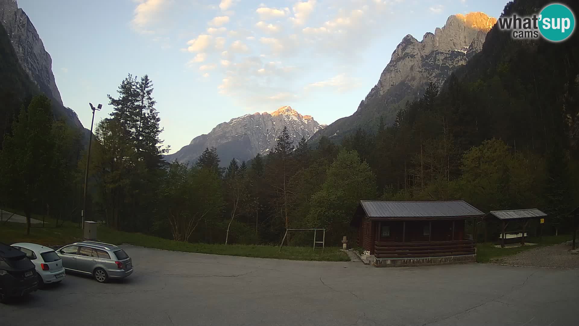 Cámara web Log pod Mangartom – Vista a Jerebica y Rombon – Bovec – Eslovenia