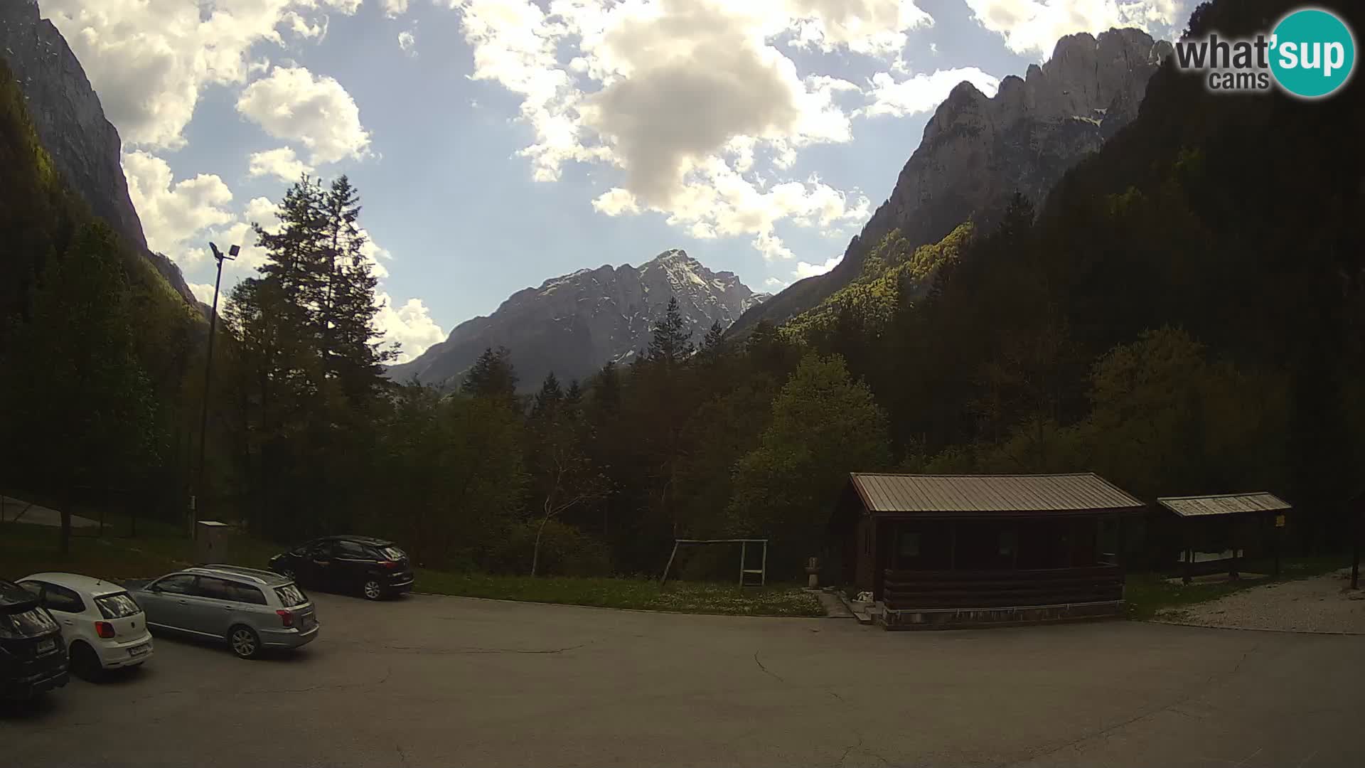 Cámara web Log pod Mangartom – Vista a Jerebica y Rombon – Bovec – Eslovenia