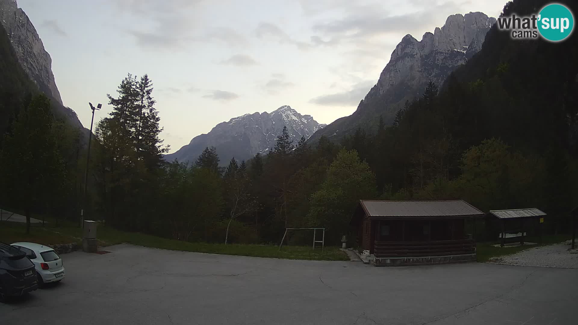Log pod Mangartom webcam – Vue sur Jerebica et Rombon – Bovec – Slovénie