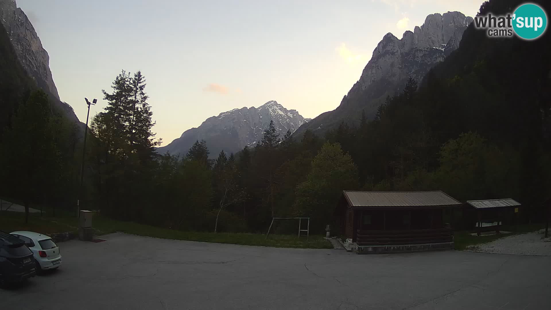 Cámara web Log pod Mangartom – Vista a Jerebica y Rombon – Bovec – Eslovenia