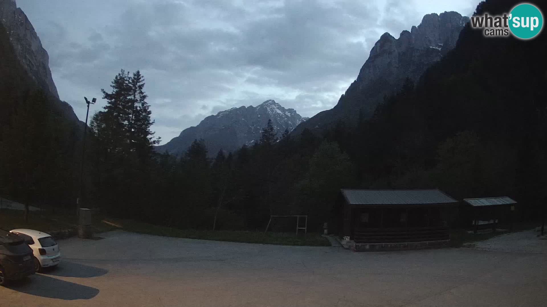 Log pod Mangartom webcam – Vue sur Jerebica et Rombon – Bovec – Slovénie