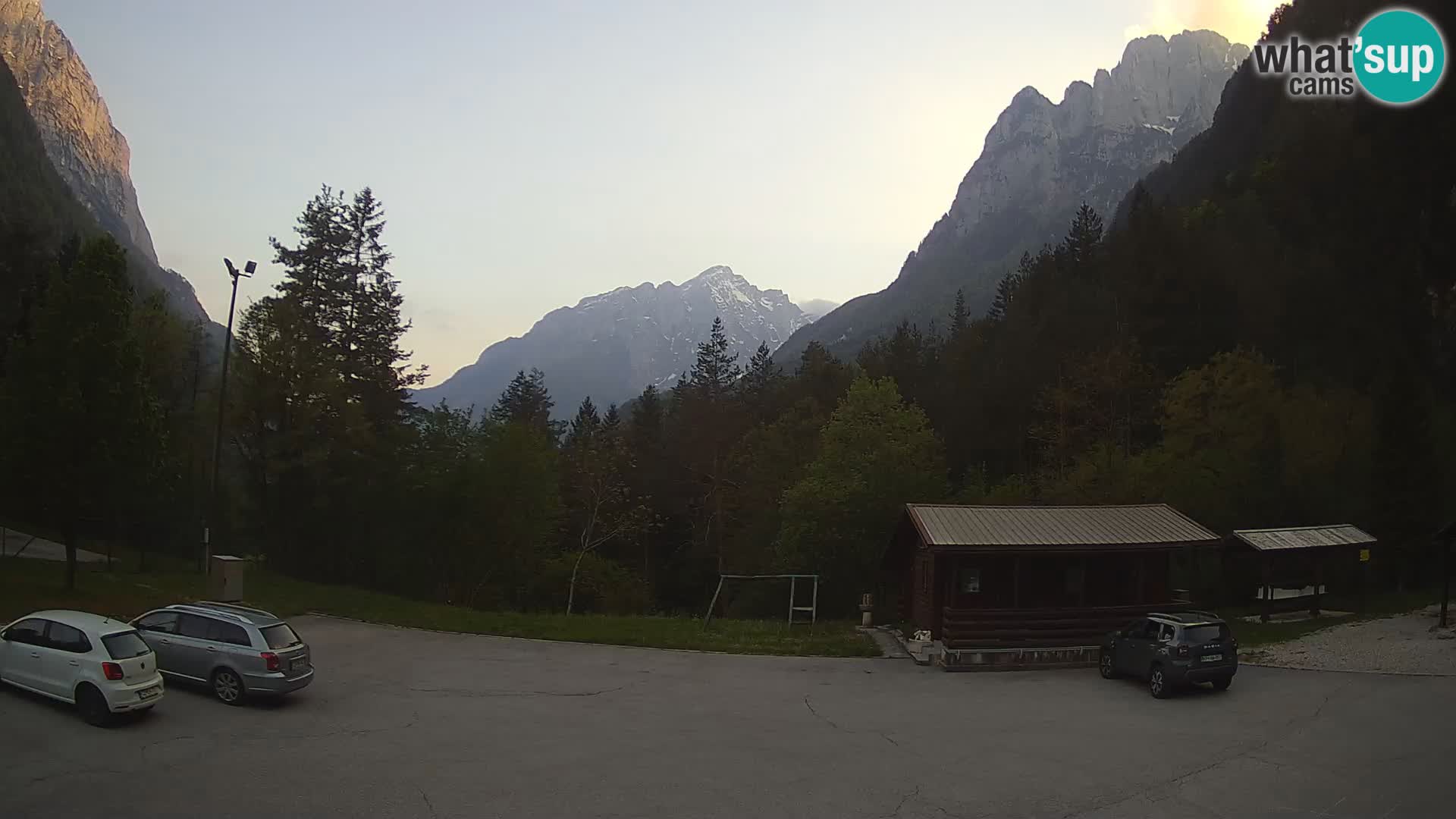 Cámara web Log pod Mangartom – Vista a Jerebica y Rombon – Bovec – Eslovenia