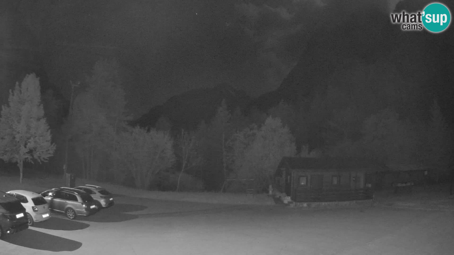 Log pod Mangartom webcam – Vista su Jerebica e Rombon – Bovec – Slovenia