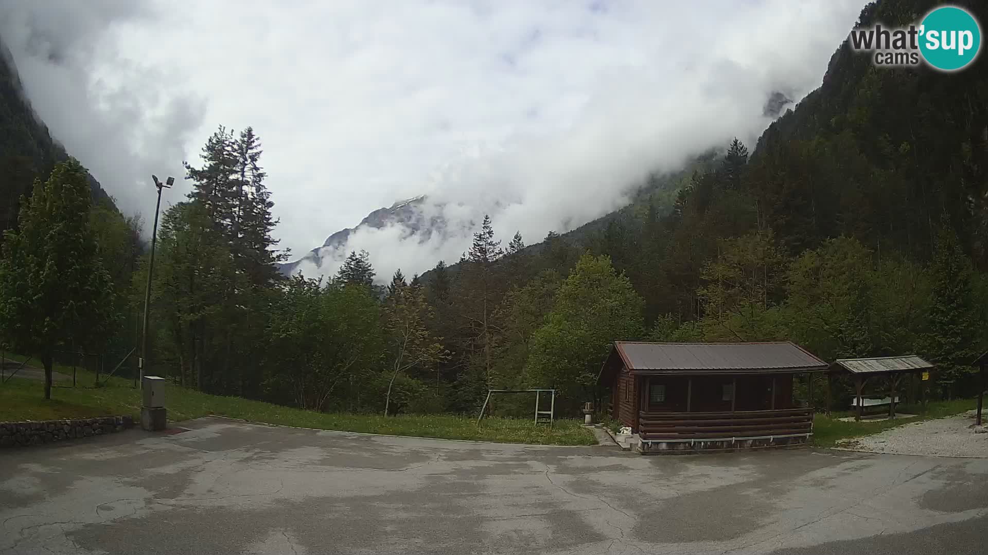 Log pod Mangartom webcam – Vue sur Jerebica et Rombon – Bovec – Slovénie