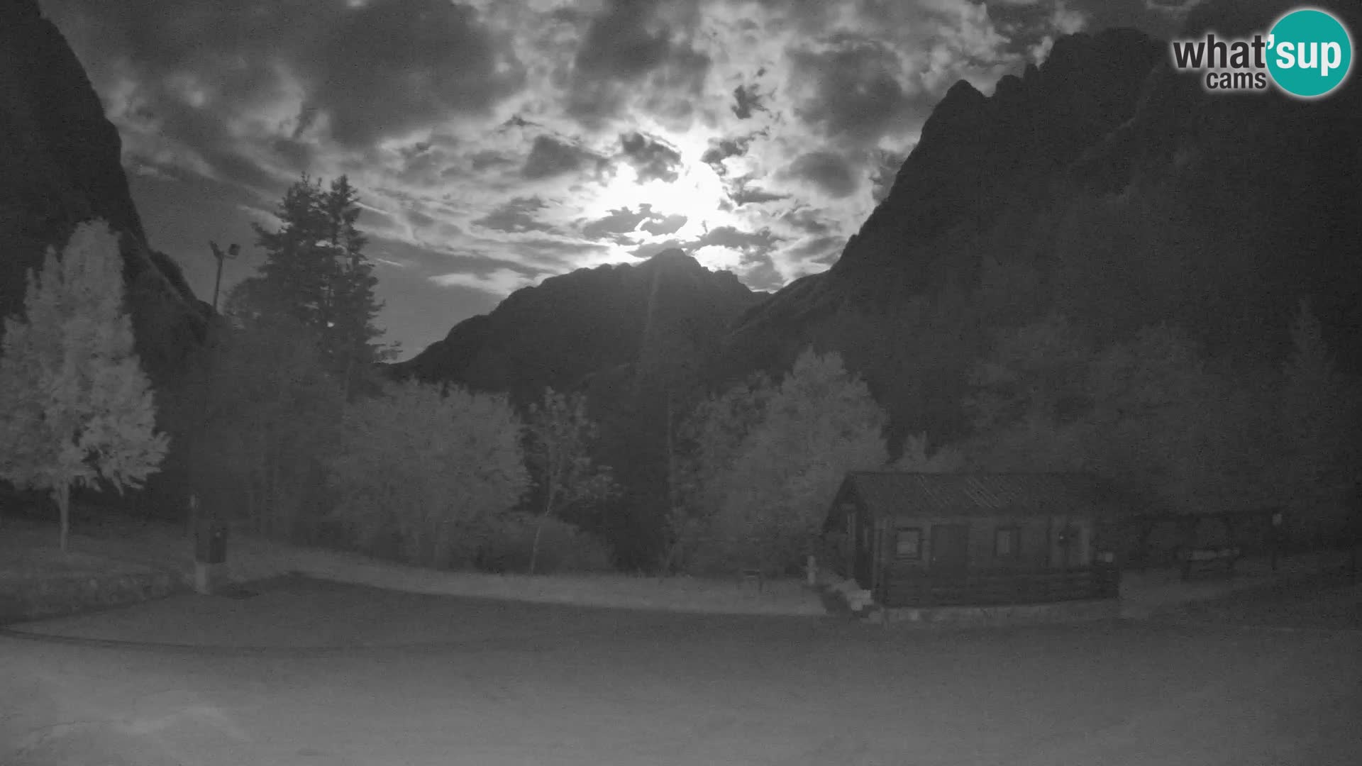 Cámara web Log pod Mangartom – Vista a Jerebica y Rombon – Bovec – Eslovenia