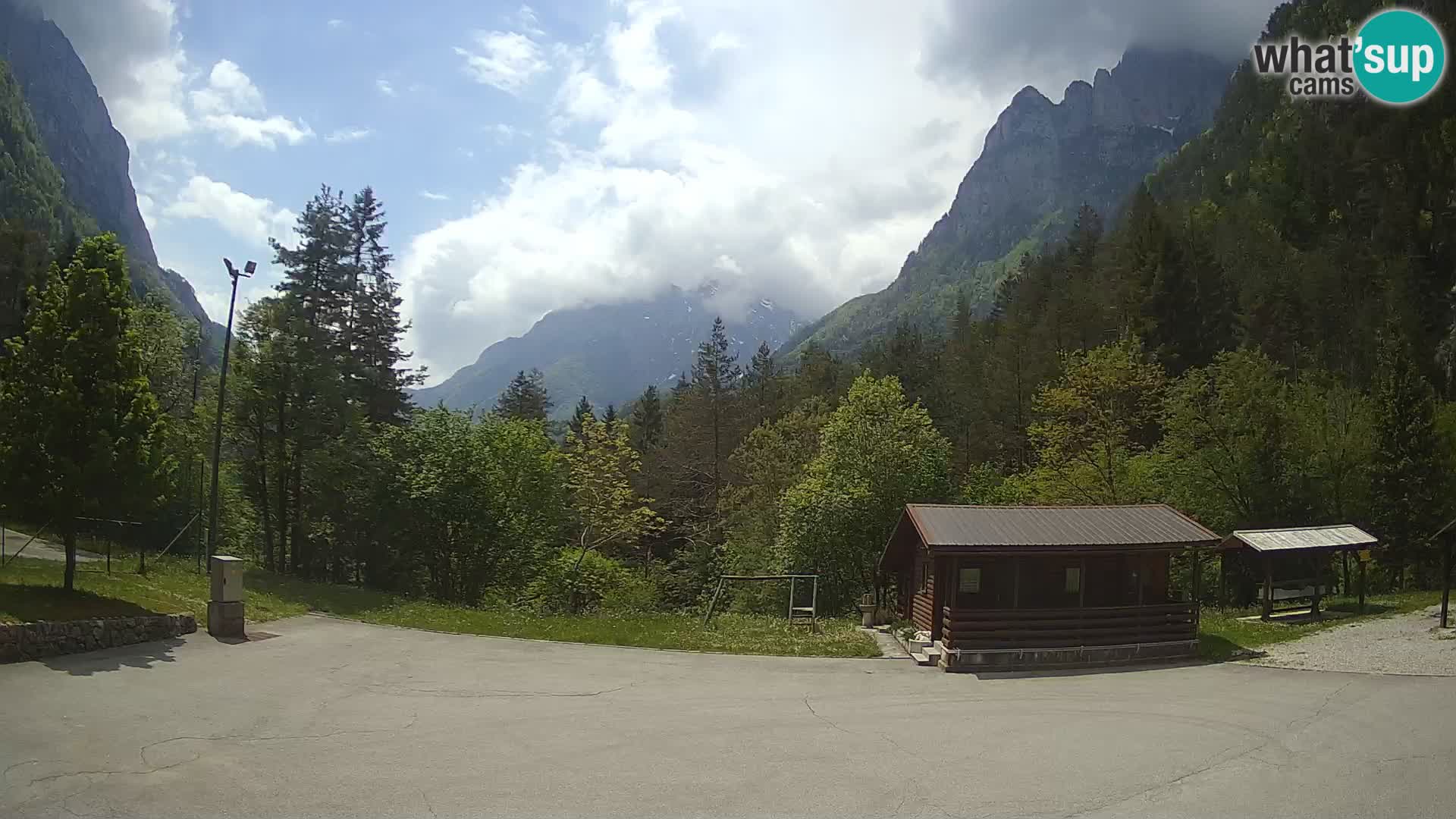 Log pod Mangartom webcam – Vue sur Jerebica et Rombon – Bovec – Slovénie