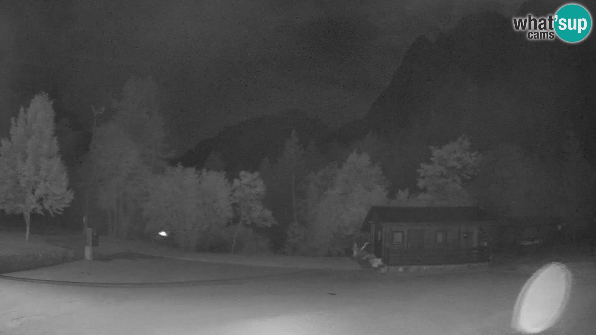 Log pod Mangartom webcam – Vista su Jerebica e Rombon – Bovec – Slovenia