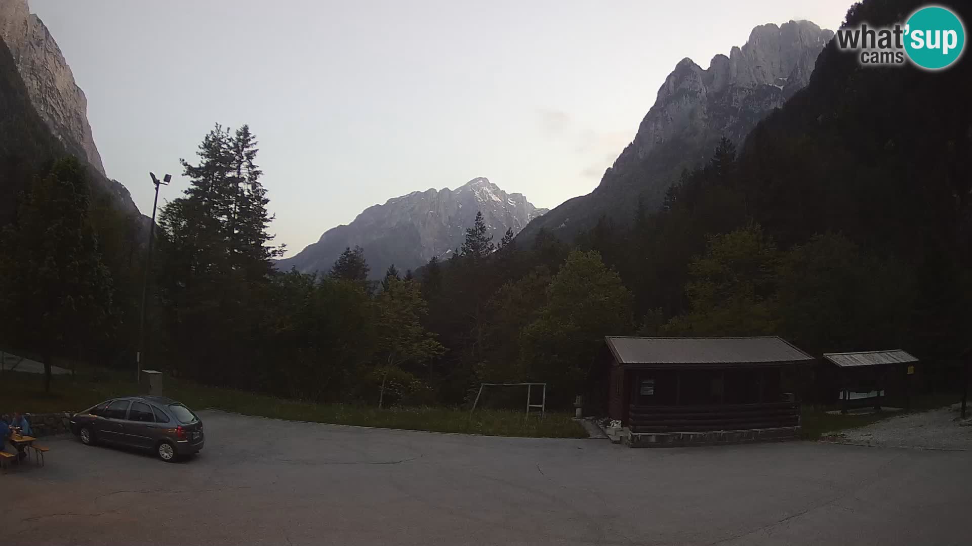 Log pod Mangartom Webcam – Blick auf Jerebica und Rombon – Bovec – Slowenien