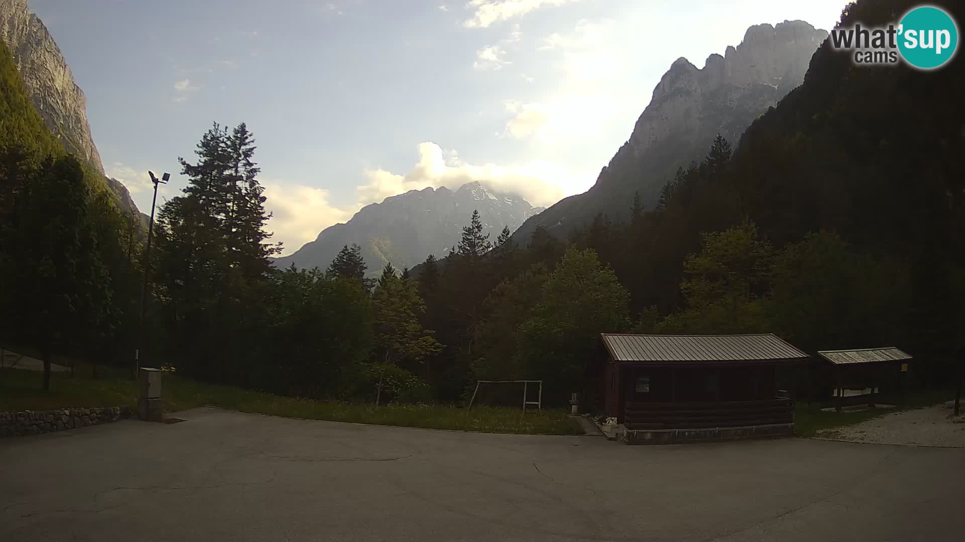 Log pod Mangartom Webcam – Blick auf Jerebica und Rombon – Bovec – Slowenien