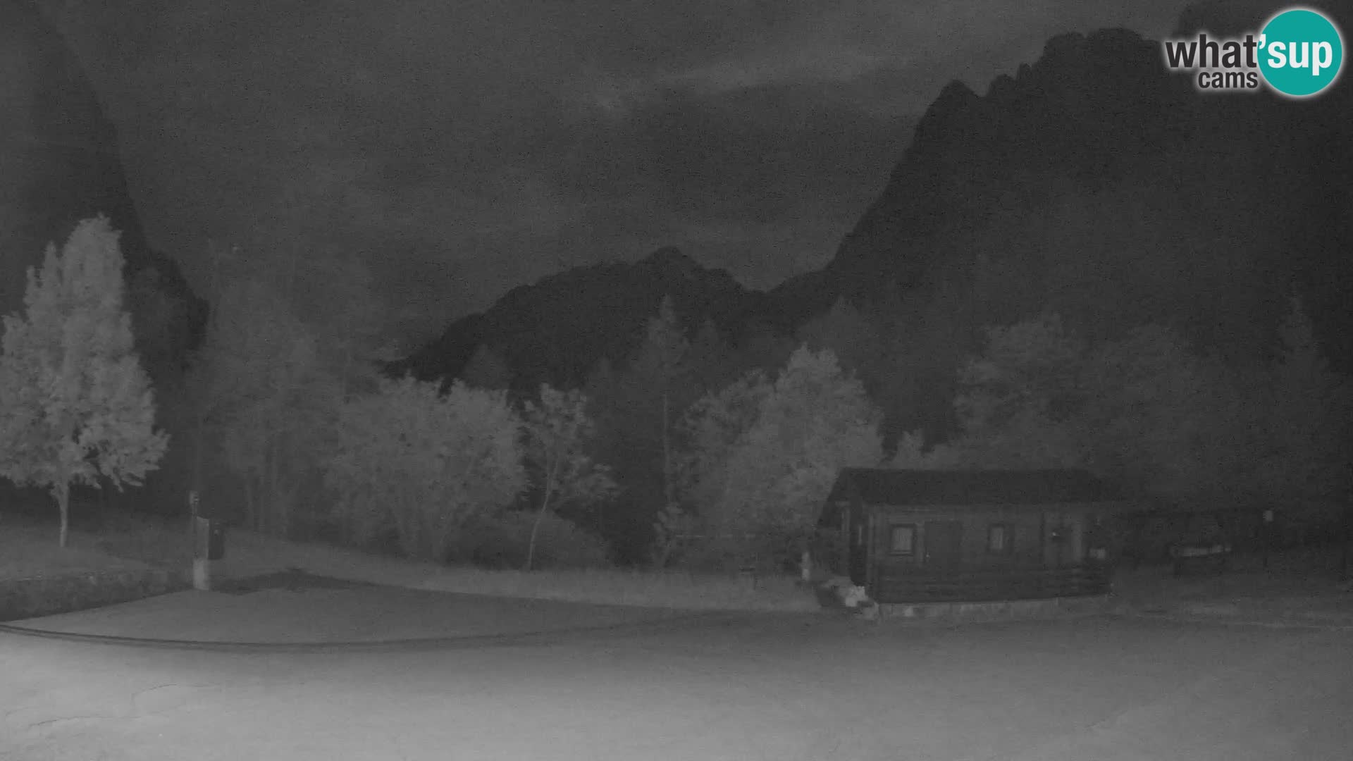 Log pod Mangartom webcam – Vista su Jerebica e Rombon – Bovec – Slovenia