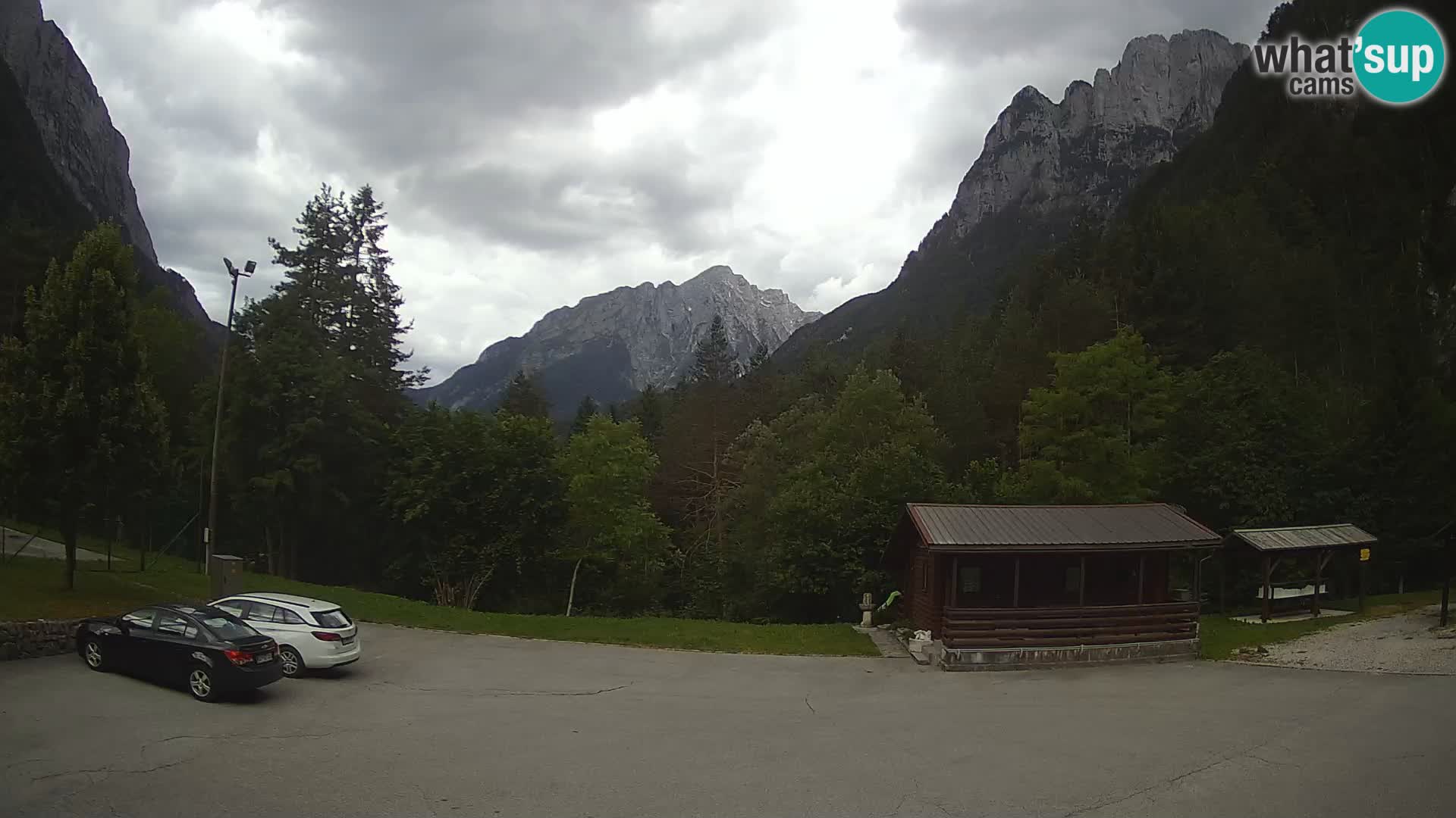 Log pod Mangartom webcam – Vue sur Jerebica et Rombon – Bovec – Slovénie