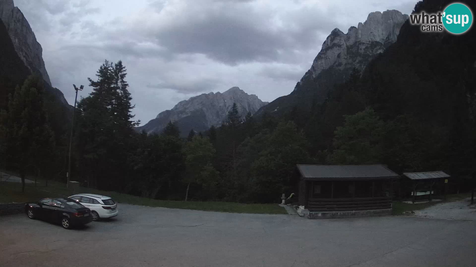 Log pod Mangartom Webcam – Blick auf Jerebica und Rombon – Bovec – Slowenien