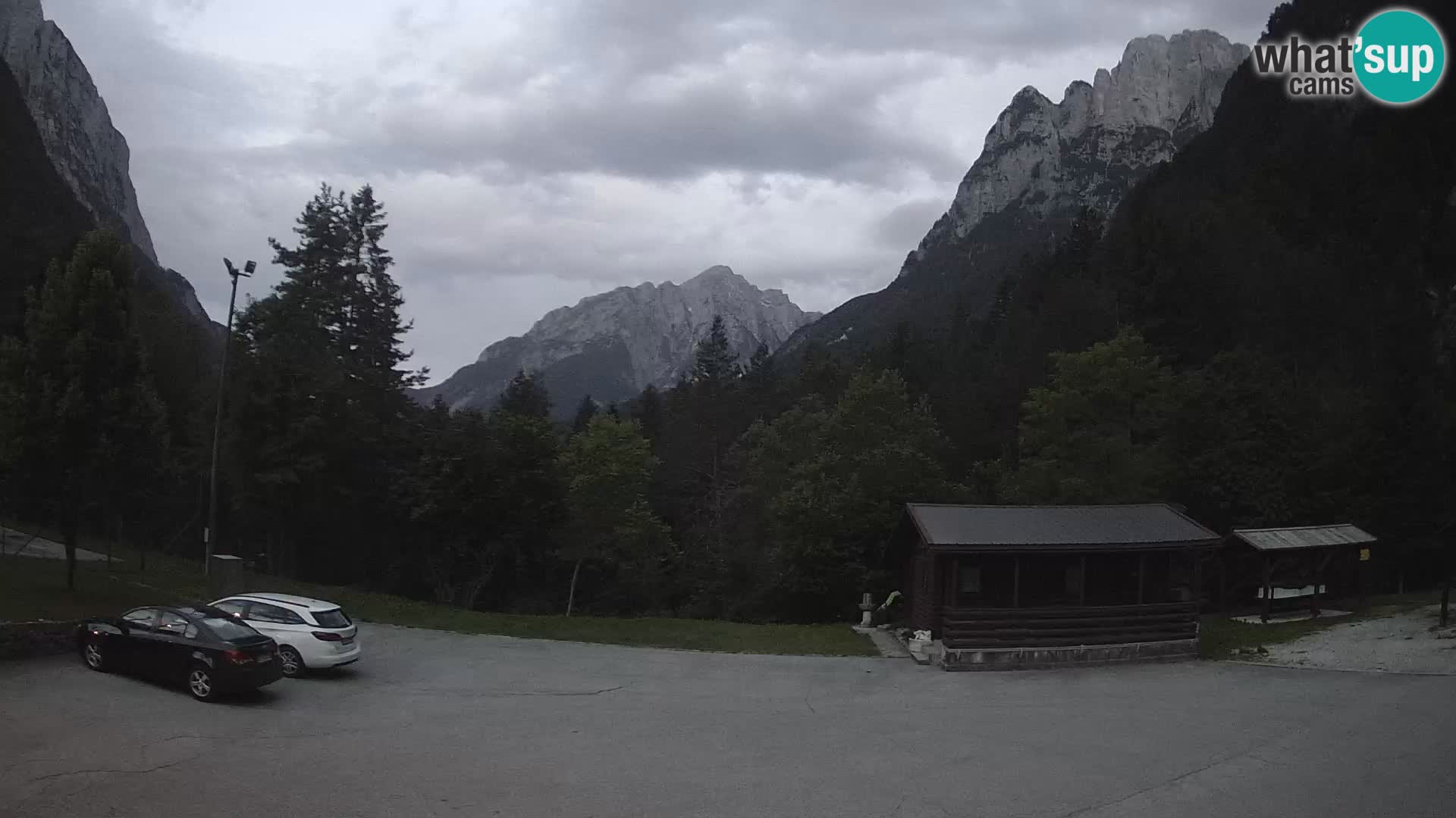 Log pod Mangartom webcam – Vue sur Jerebica et Rombon – Bovec – Slovénie