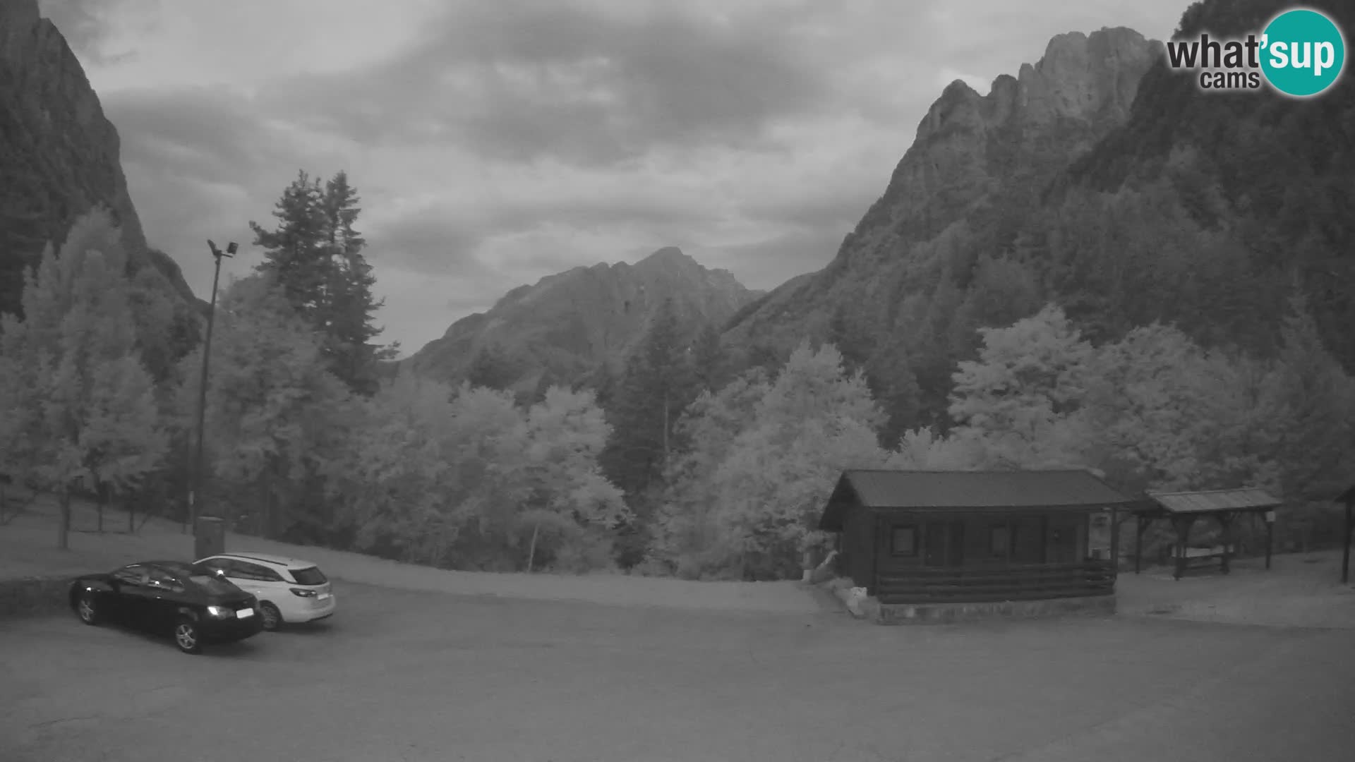 Cámara web Log pod Mangartom – Vista a Jerebica y Rombon – Bovec – Eslovenia